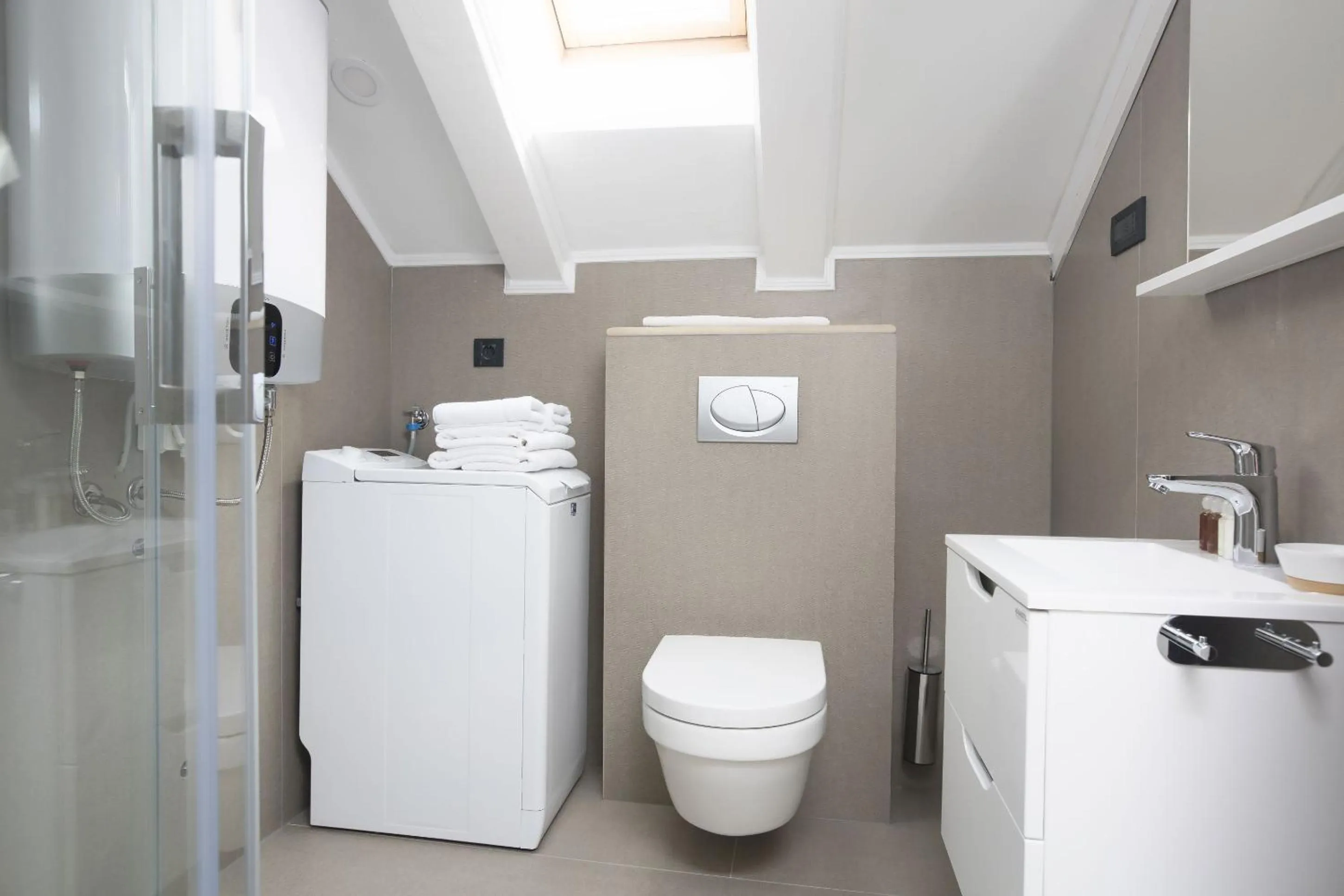 Bathroom in Palmotta Palace