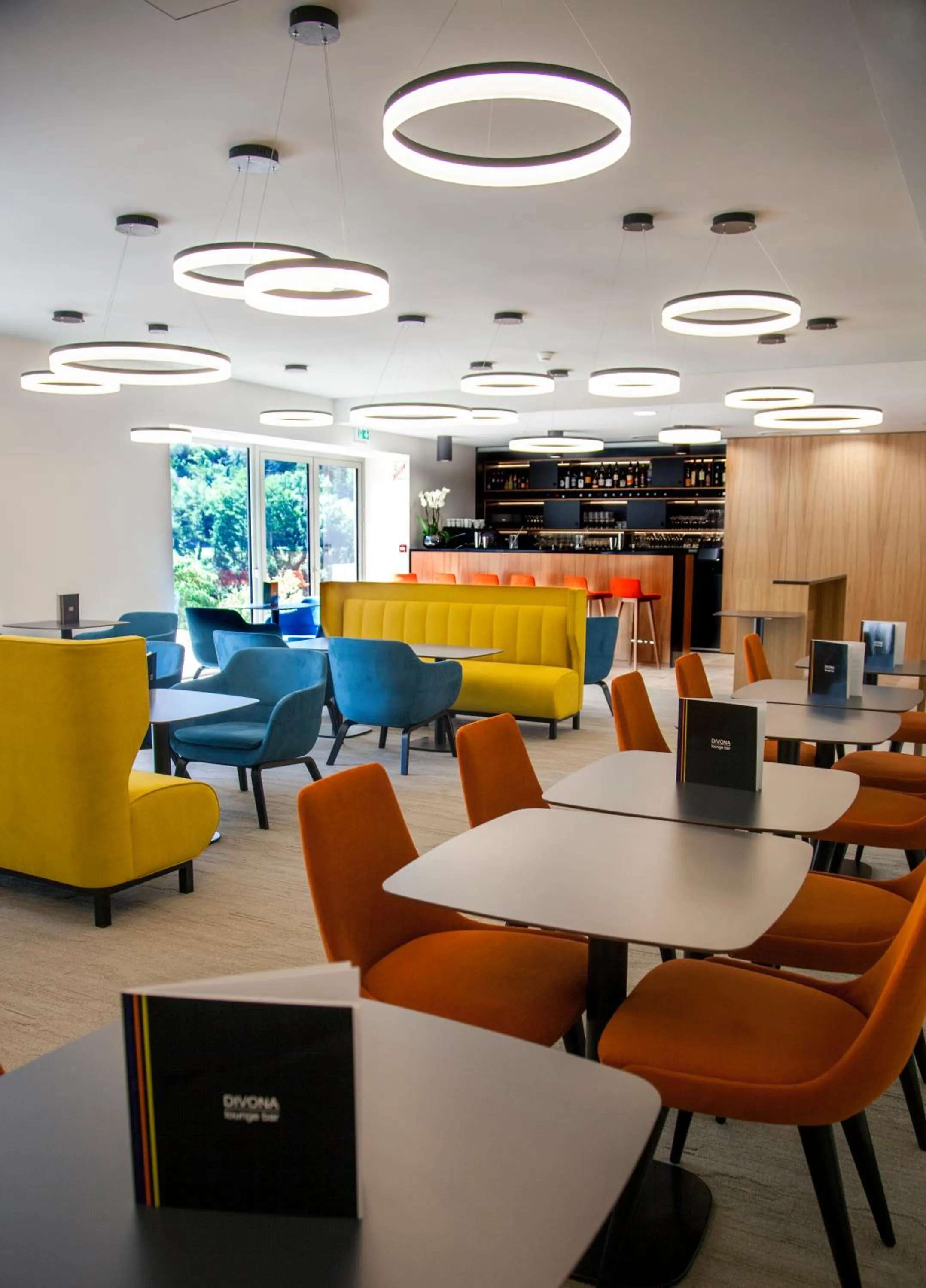 Lounge or bar in Best Western Plus Hotel Divona Cahors