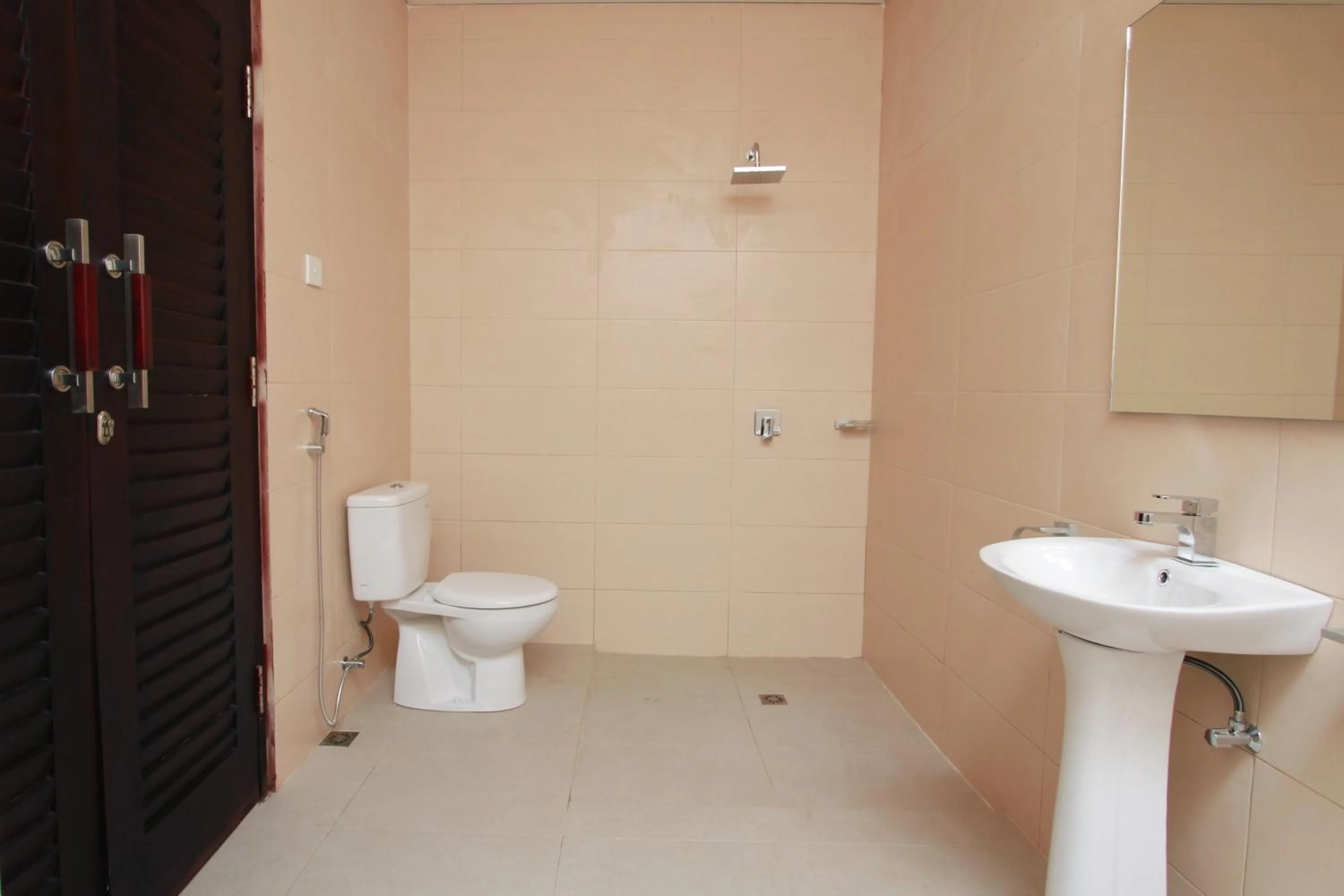 Shower in Kampung Canggu