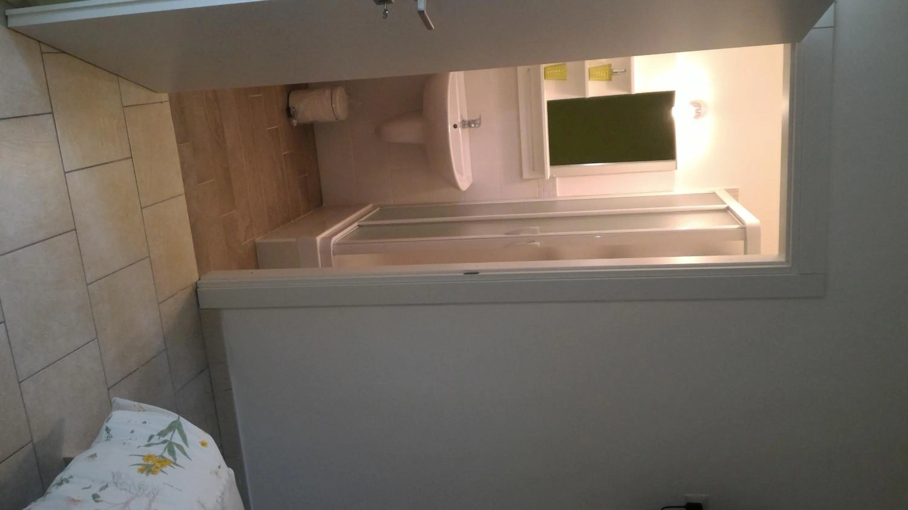 Bathroom in My Room in Trani