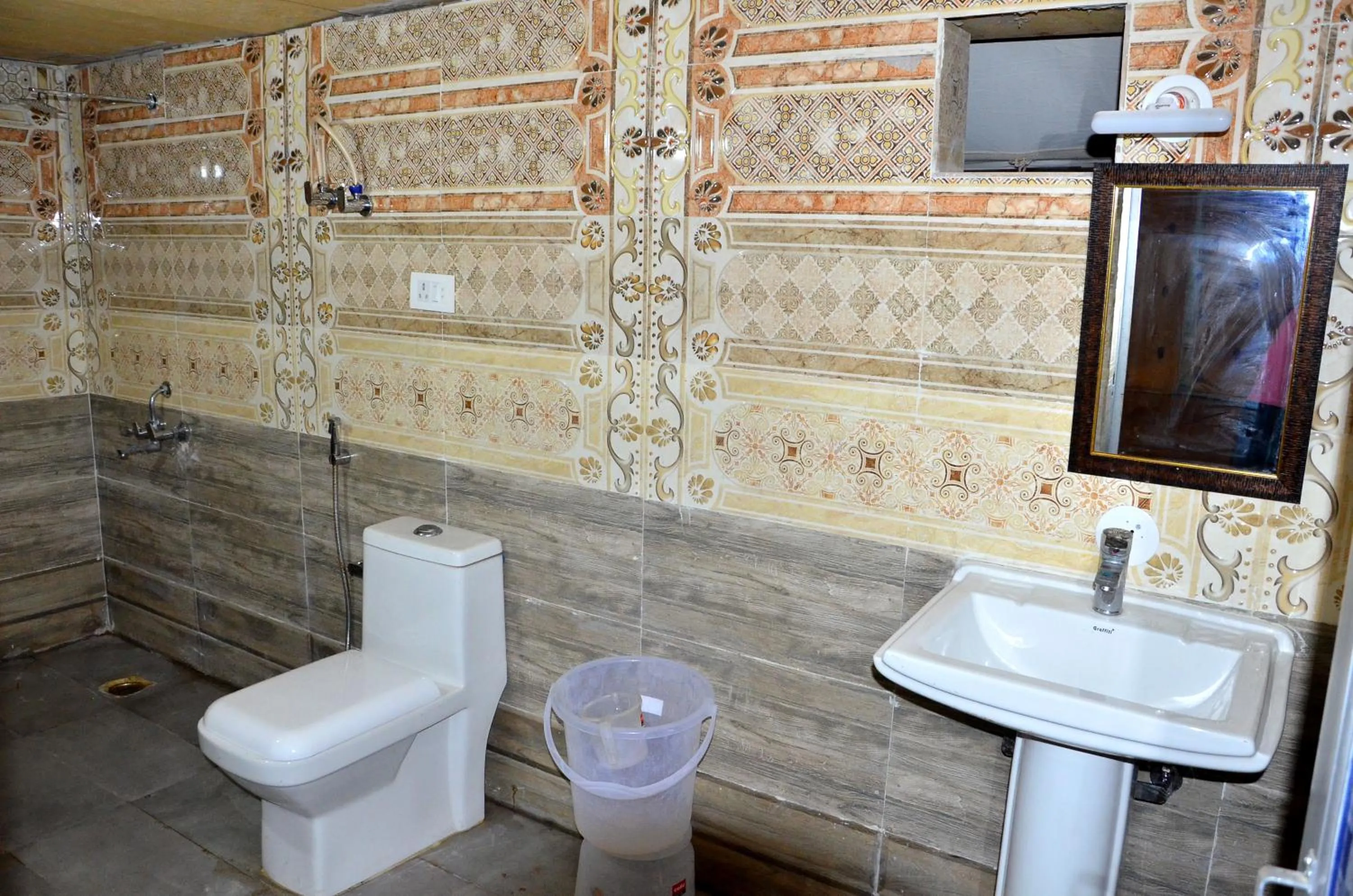 Toilet in Sky Desert Safari