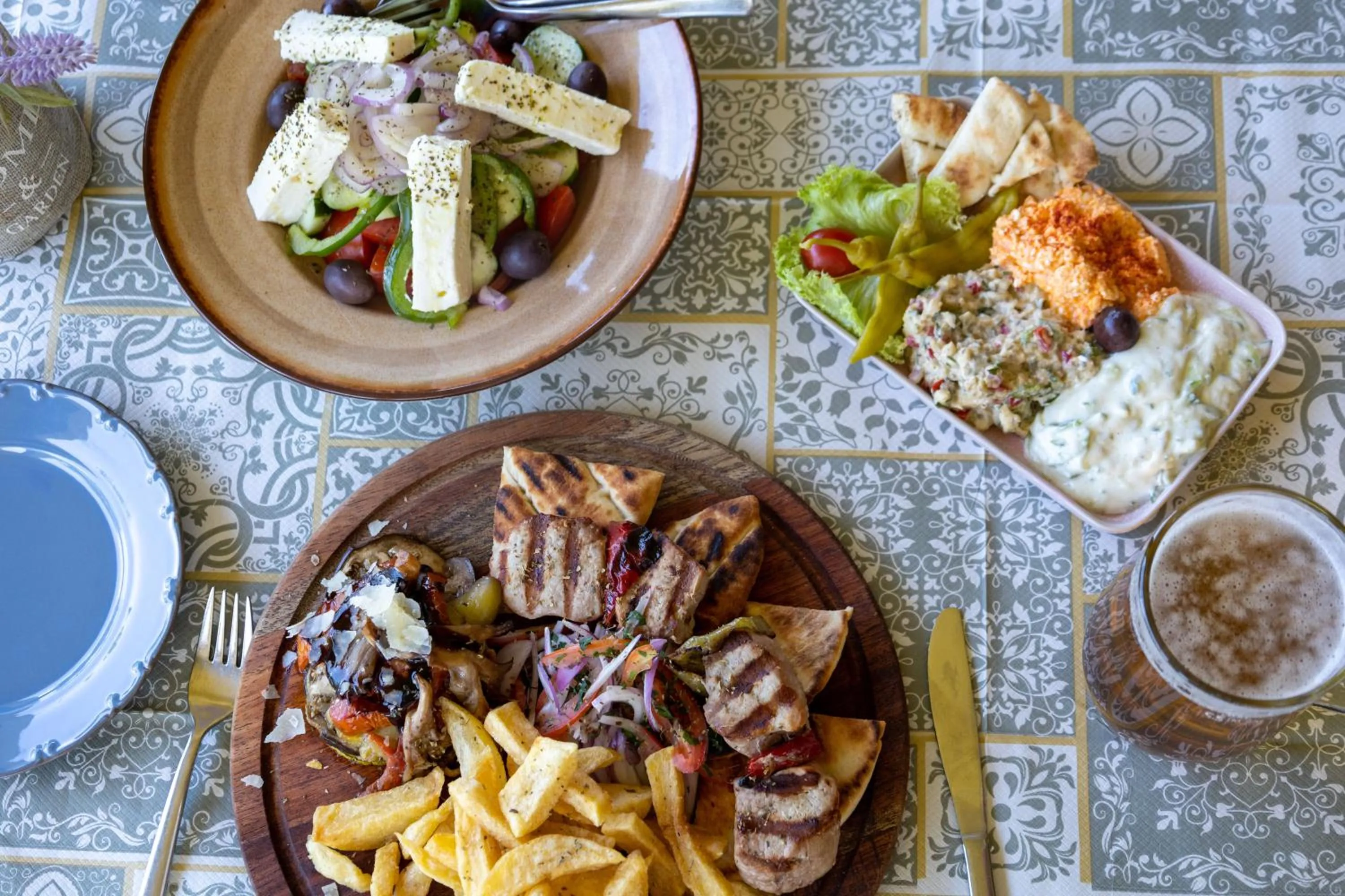 Restaurant/places to eat in Venus Beach Hotel