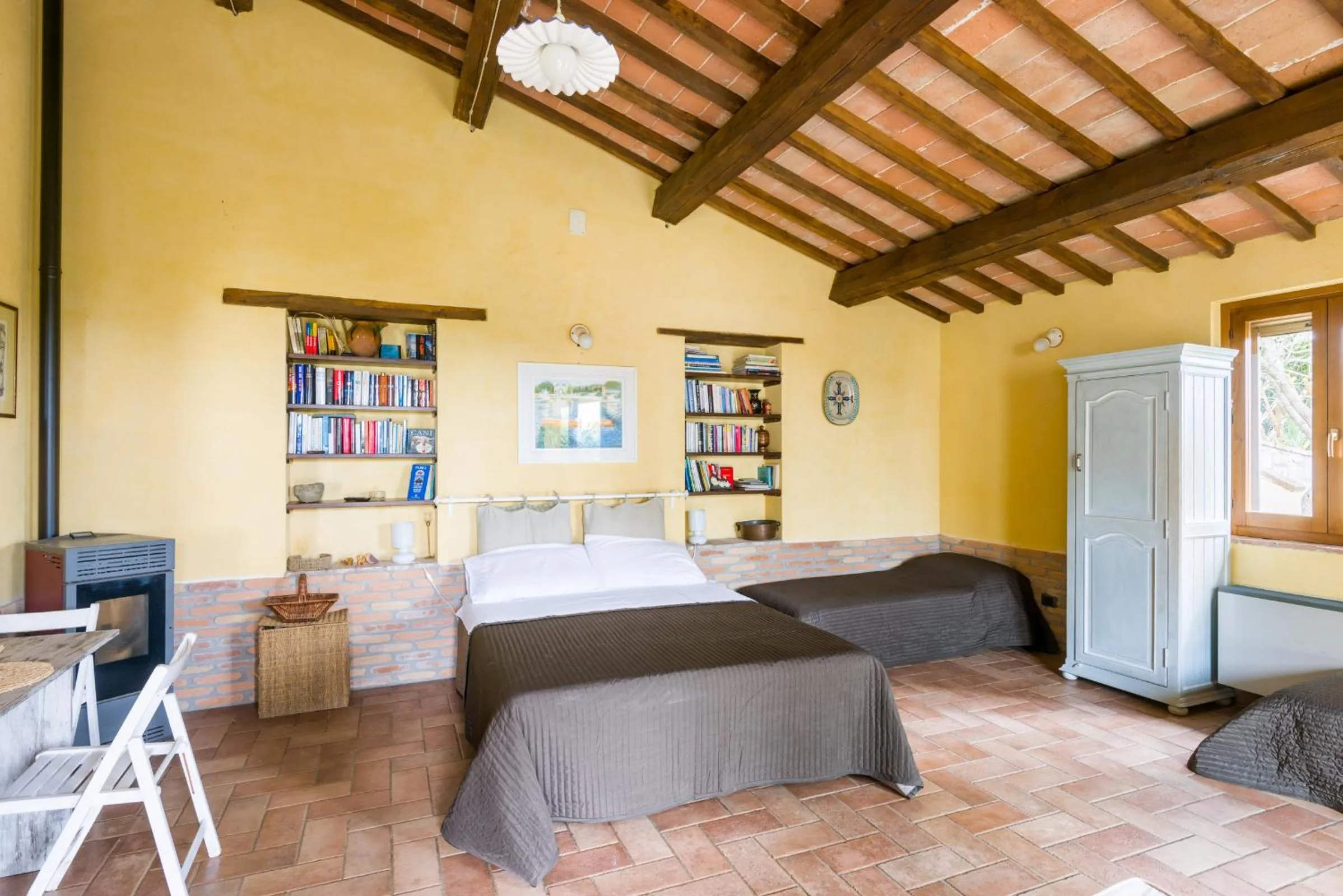 Bedroom, Bed in Un Petit Paradis