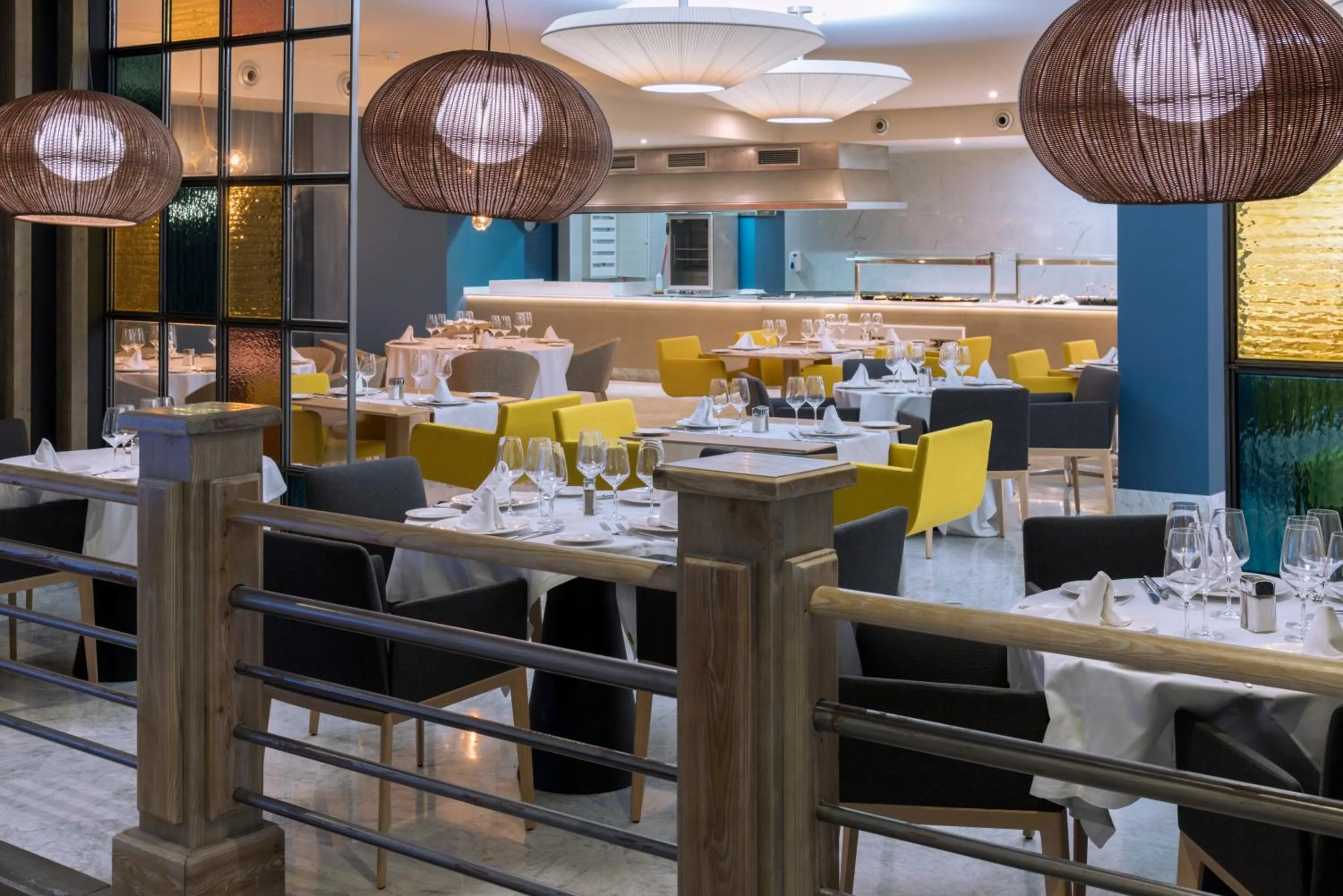 Restaurant/places to eat in Mediterraneo Bay Hotel & Resort