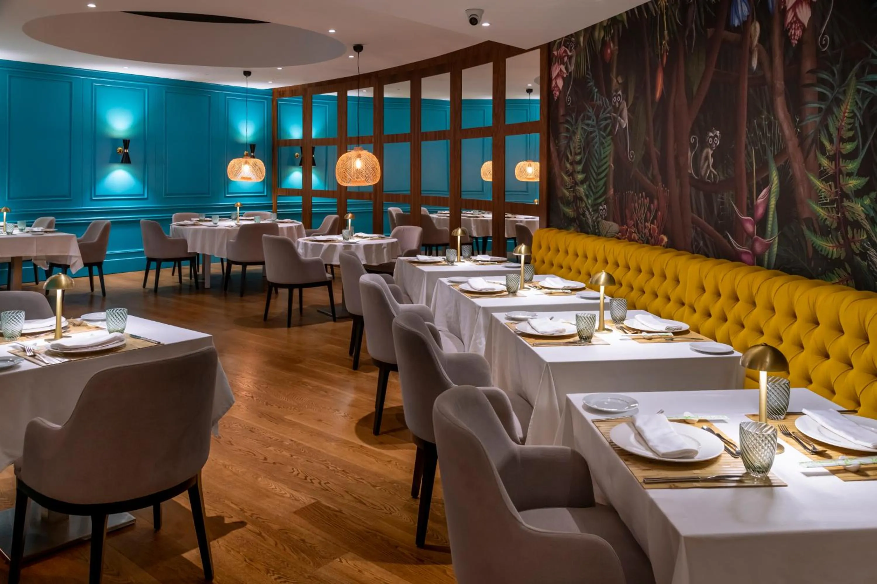 Restaurant/places to eat in Mediterraneo Bay Hotel & Resort