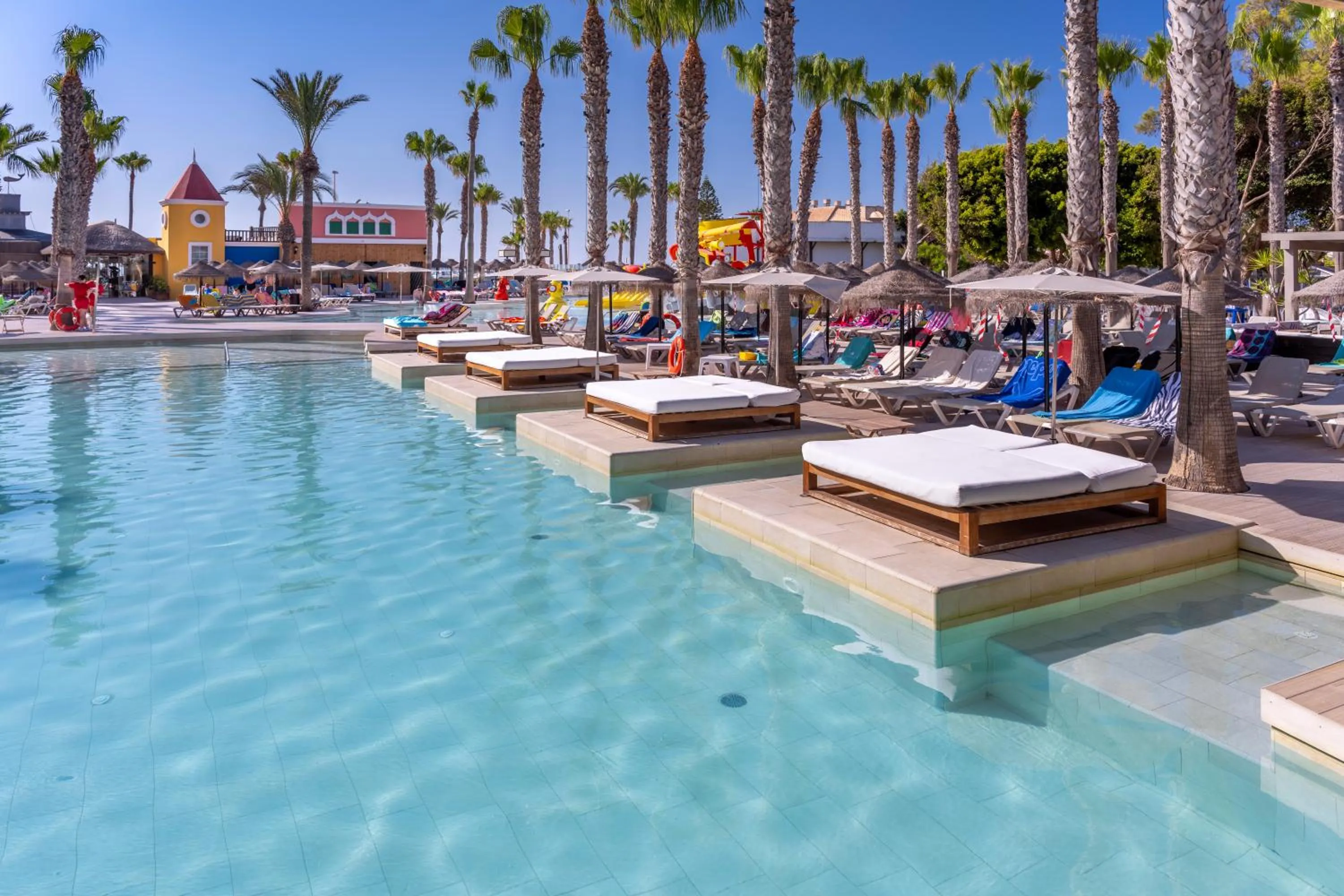 Swimming pool in Mediterraneo Bay Hotel & Resort