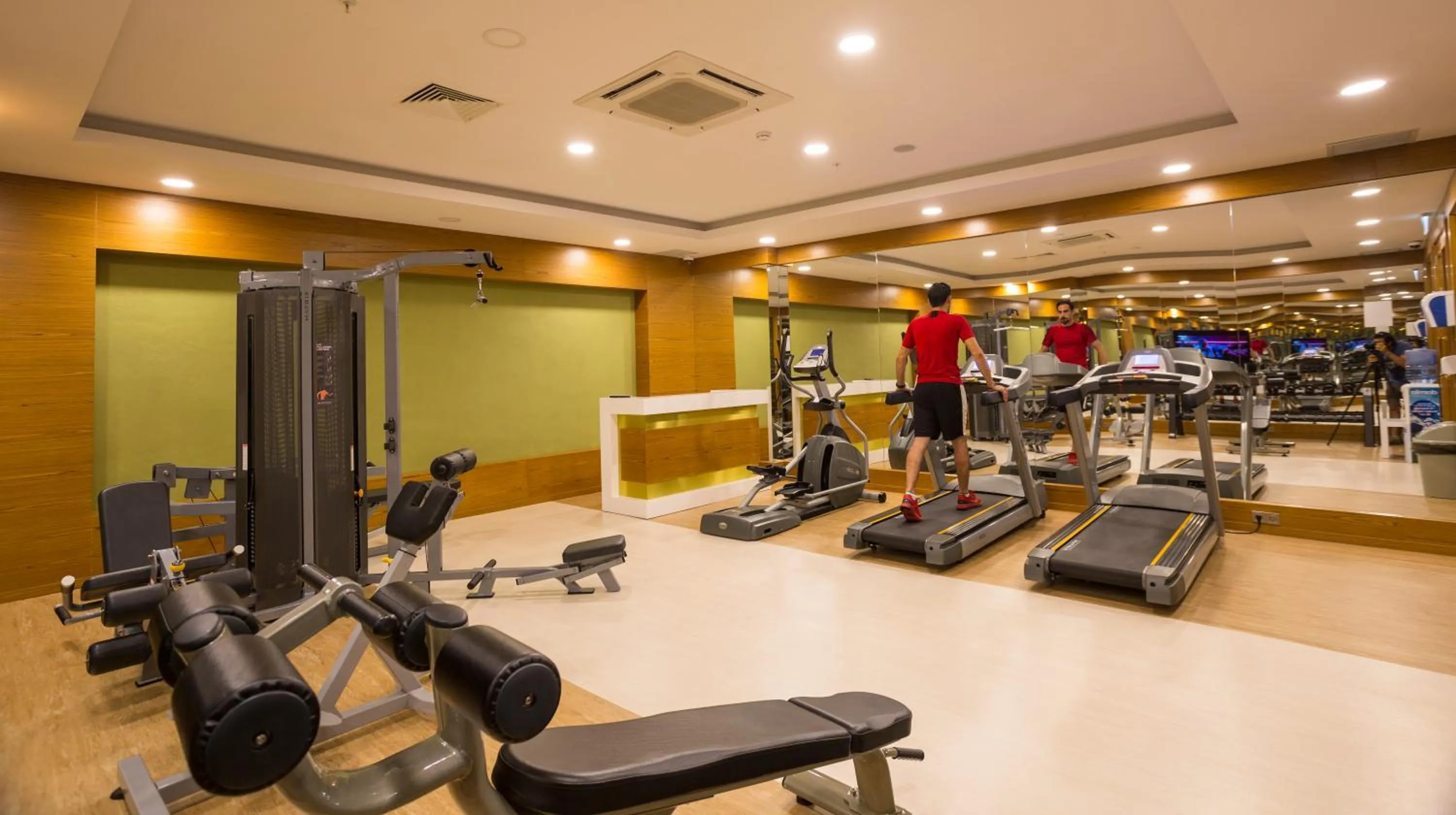 Fitness centre/facilities in Side Royal Palace
