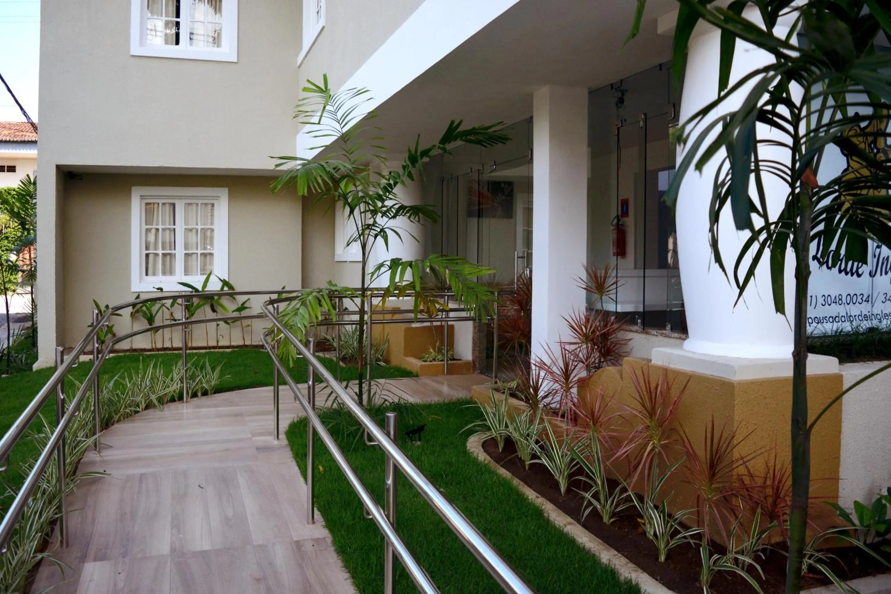 Facade/entrance in Pousada Lorde Inglês