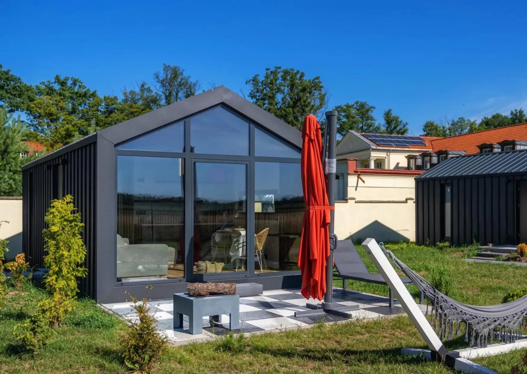 Property building in Hotel Pałac Alexandrinum
