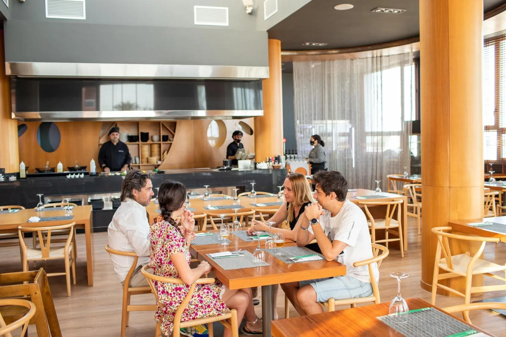 Restaurant/places to eat in Protur Roquetas Hotel & Spa