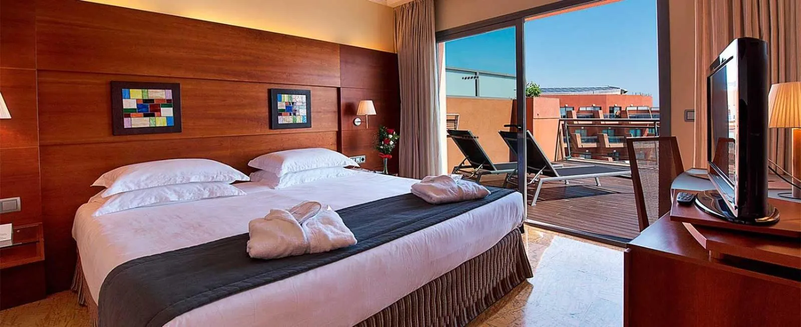 Photo of the whole room, Bed in Protur Roquetas Hotel & Spa