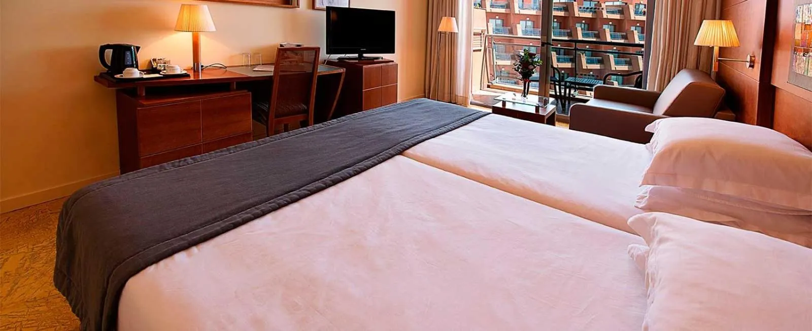 Bathroom, Bed in Protur Roquetas Hotel & Spa