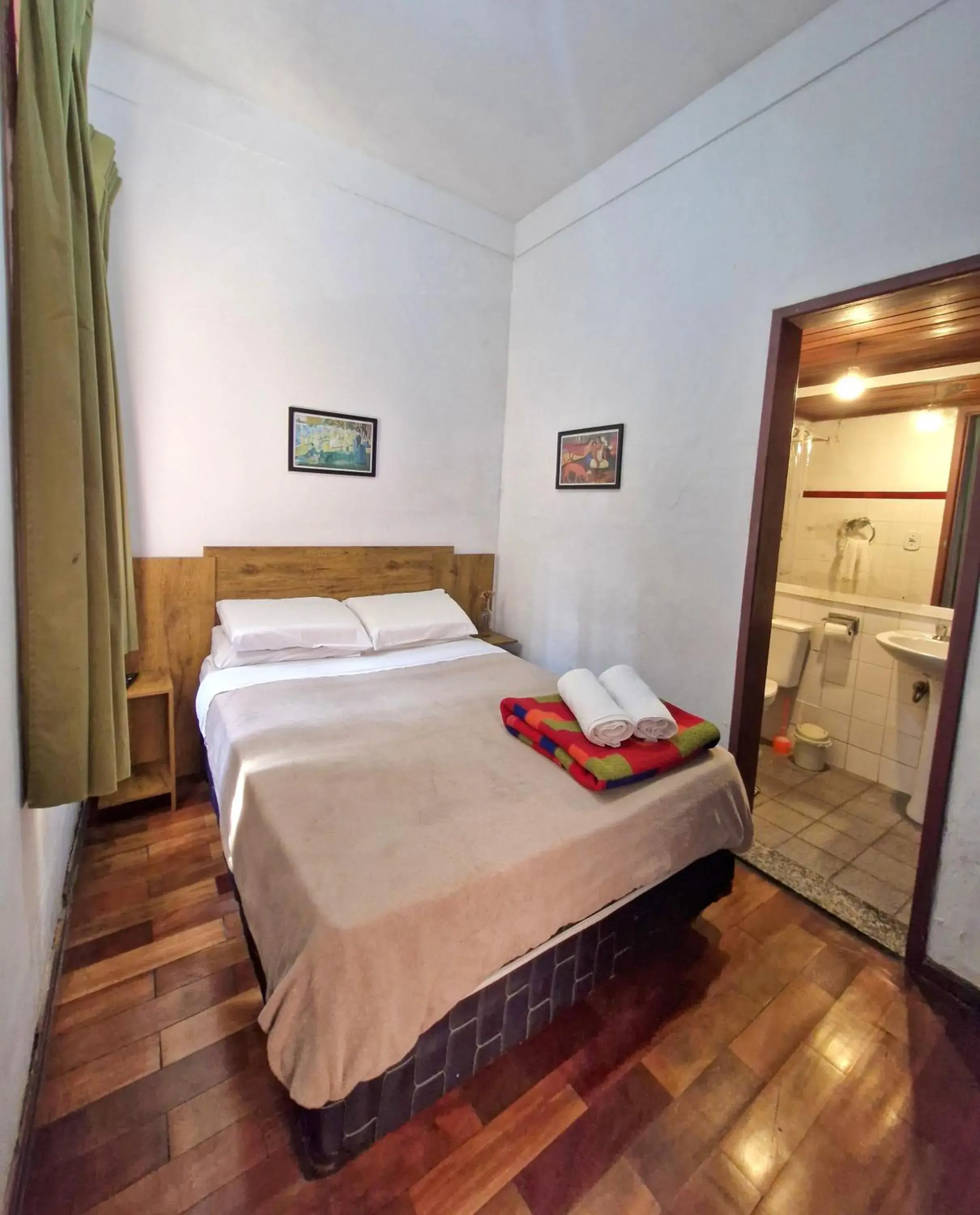 Double Room with Private Bathroom - single occupancy in Varanda Pouso e Arte Double Room with Private Bathroom - single occupancy in Varanda Pouso e Arte