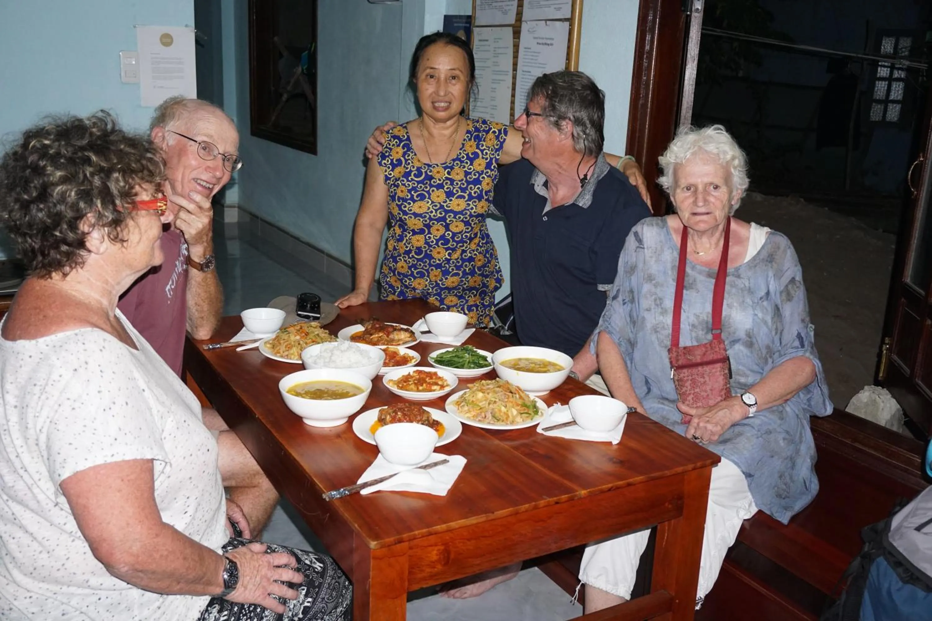 Food and drinks in Cham Island Smiles Homestay