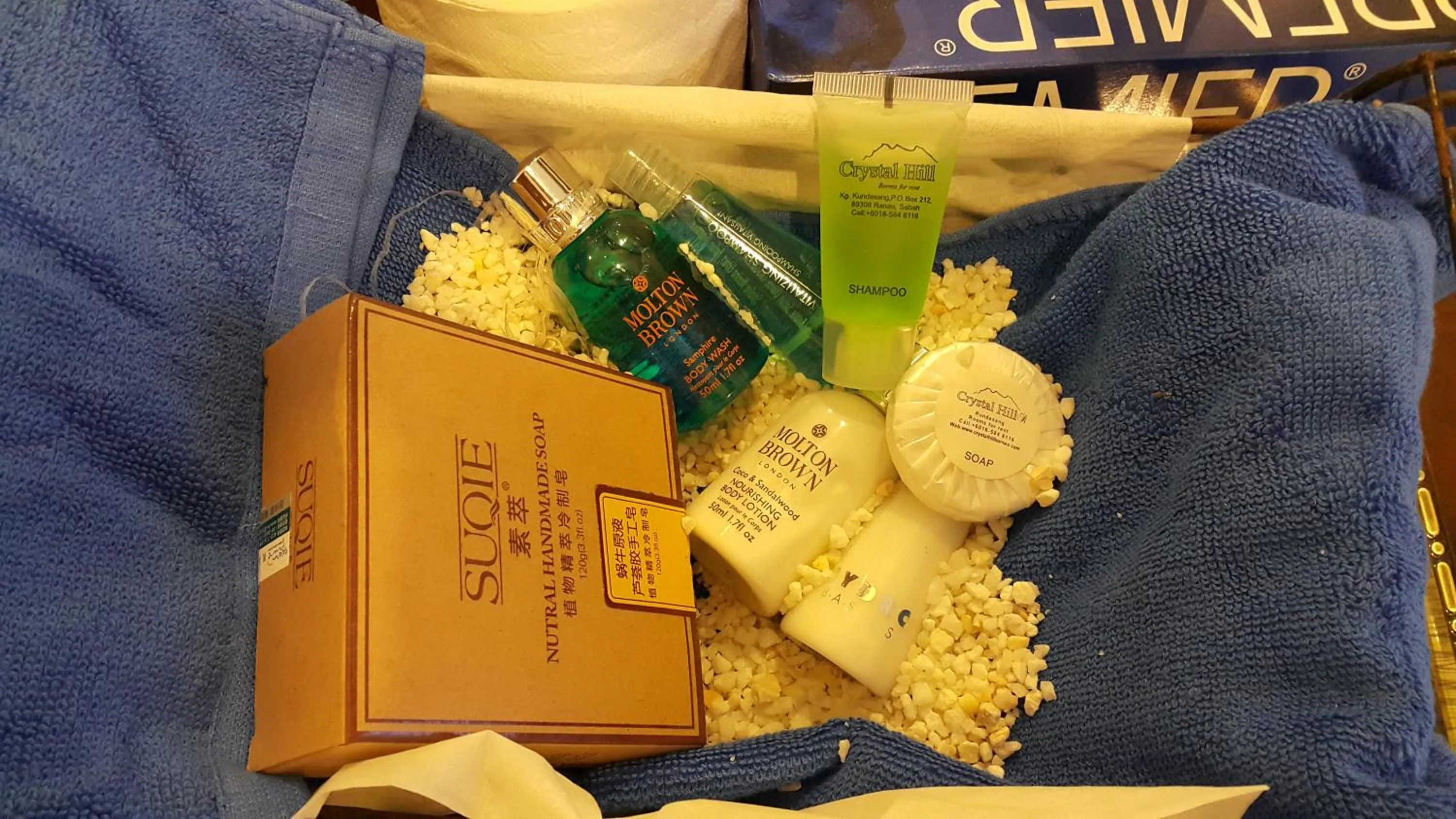 Toilet in Crystal Hill R