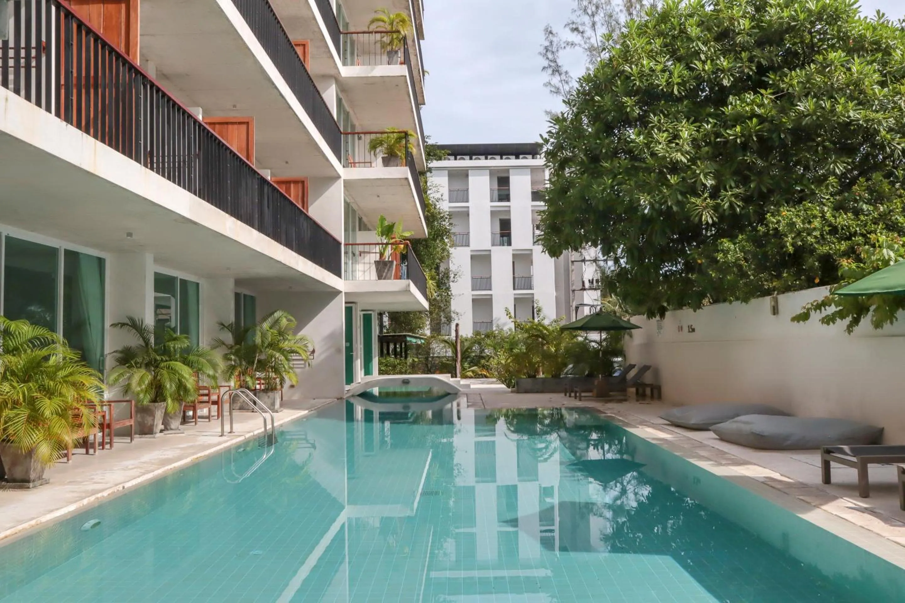 Swimming pool in Wabi Sabi Boutique Hotel - SHA Extra Plus