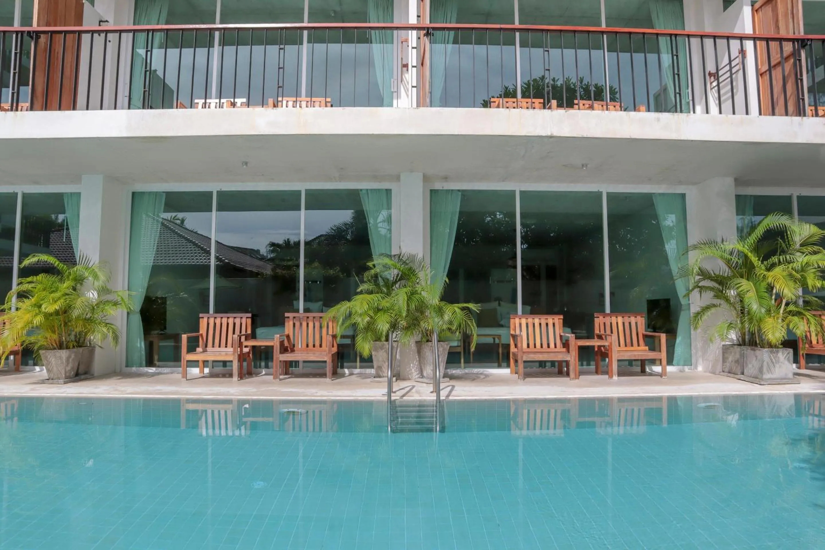 Swimming pool in Wabi Sabi Boutique Hotel - SHA Extra Plus