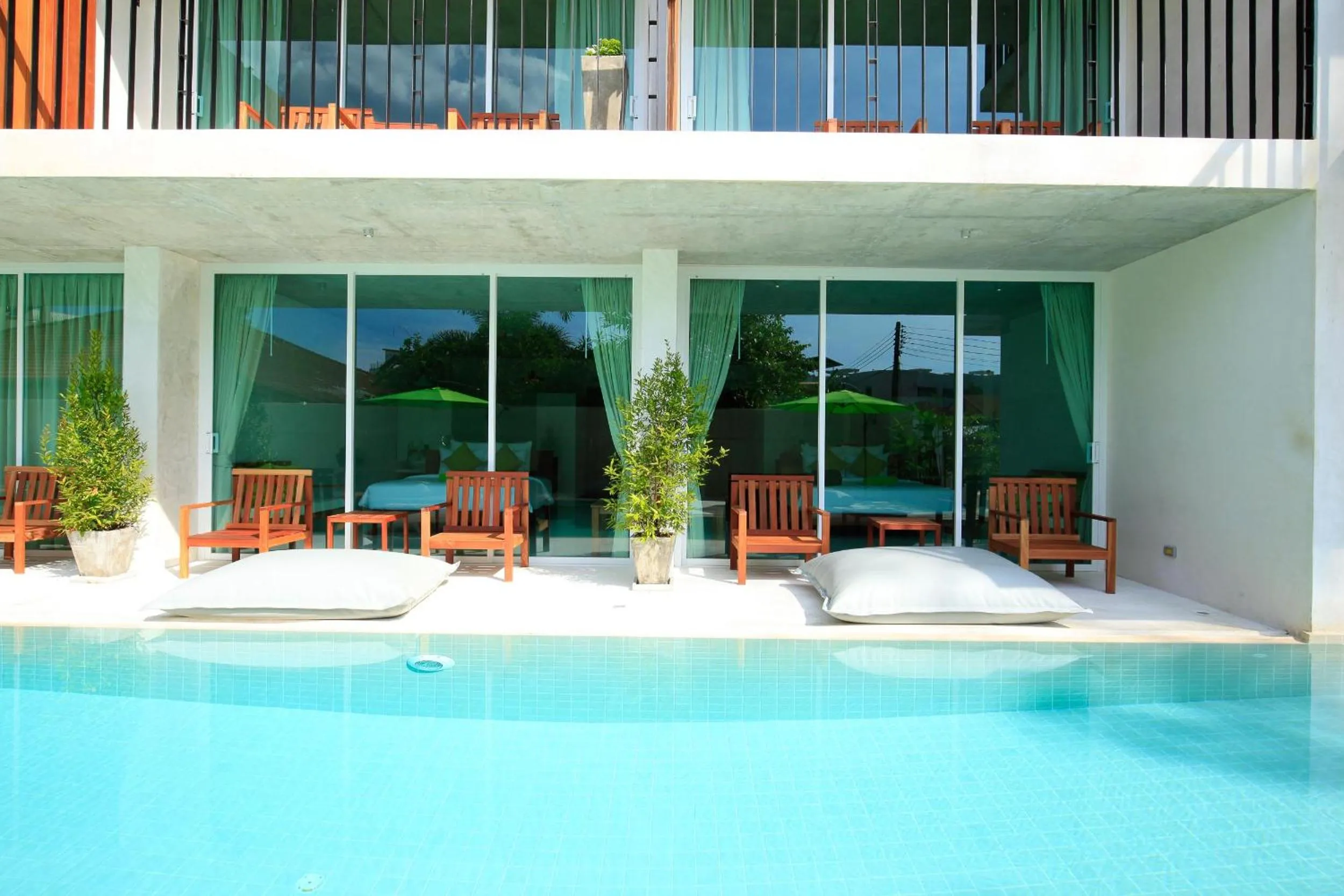 Swimming pool in Wabi Sabi Boutique Hotel - SHA Extra Plus