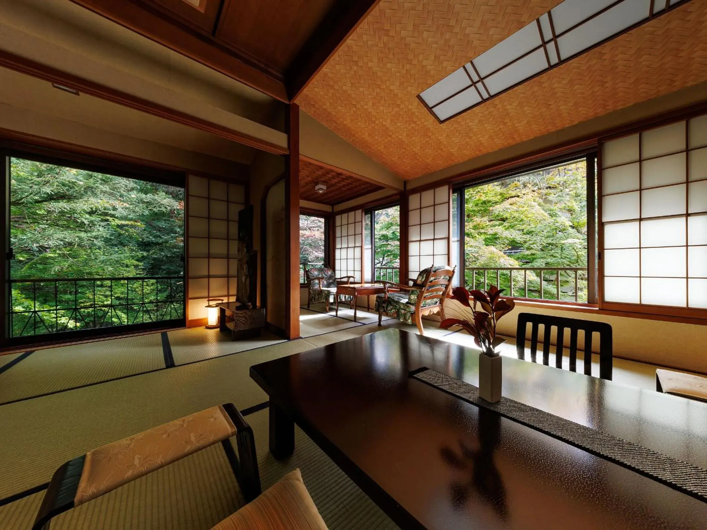 Quadruple Room with Shared Bathroom in Suwa Grand Shrine Kameya Inn Quadruple Room with Shared Bathroom in Suwa Grand Shrine Kameya Inn