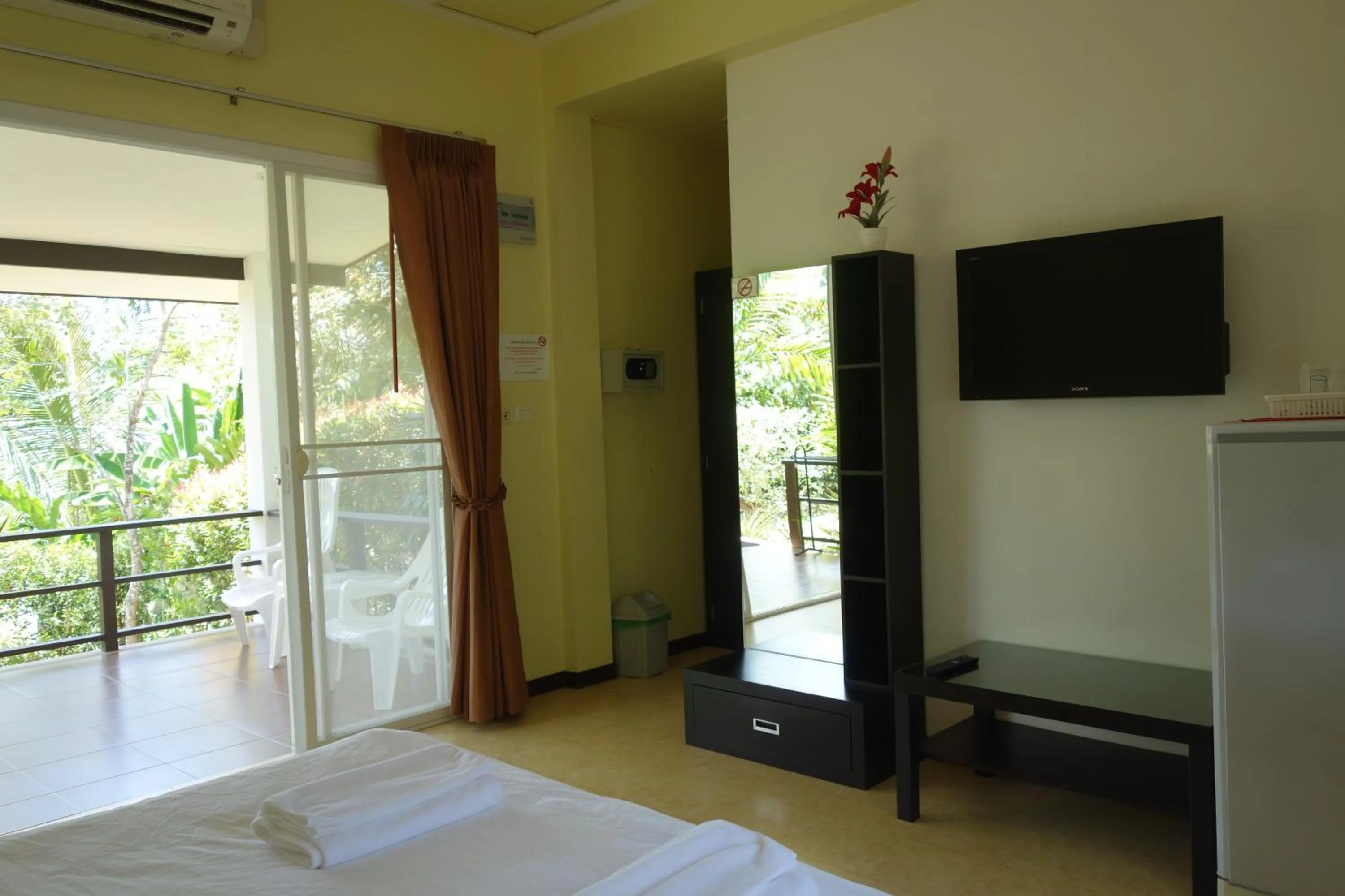 Bedroom, Bed in Khaolak Hillside Villa