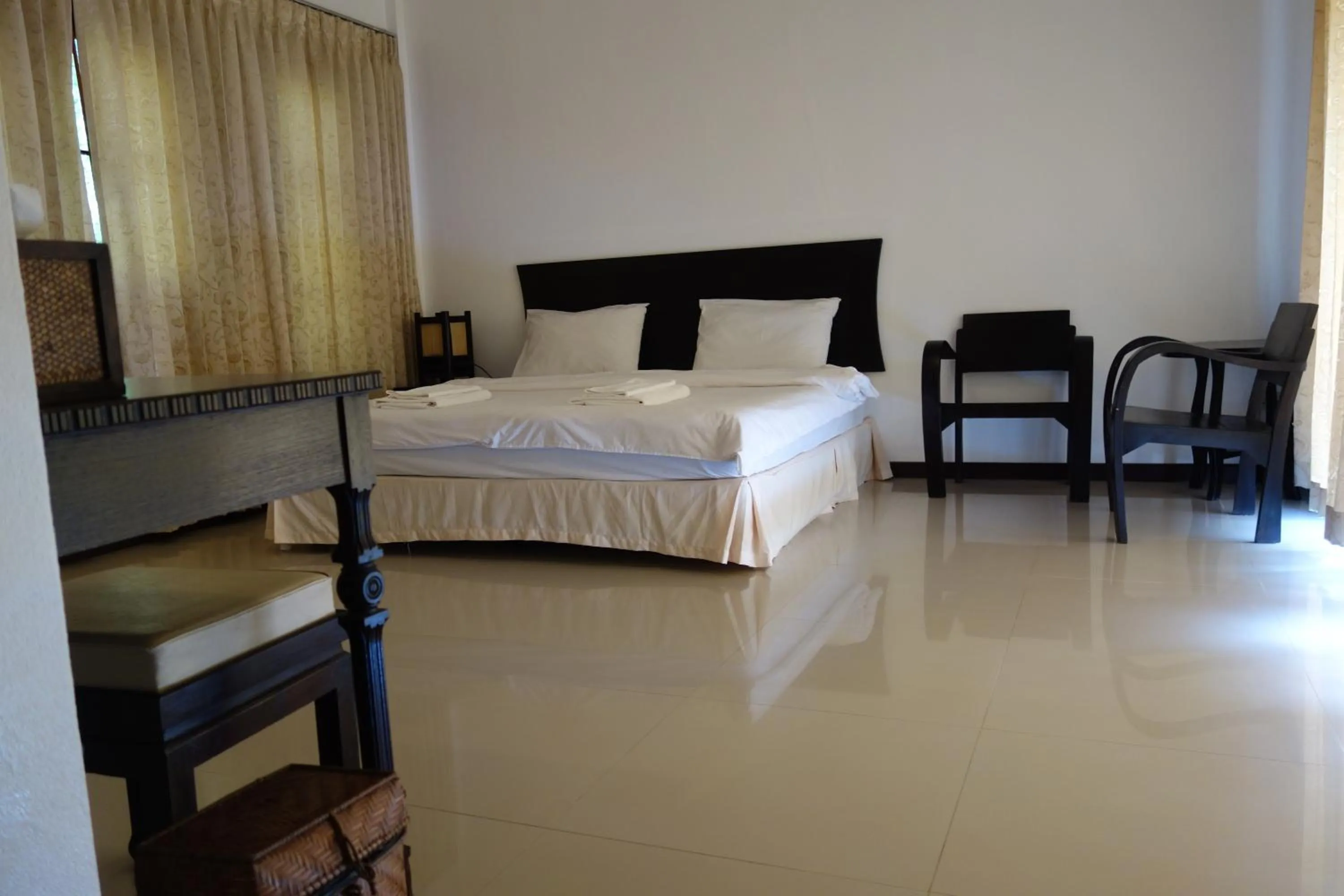 Bedroom, Bed in Khaolak Hillside Villa