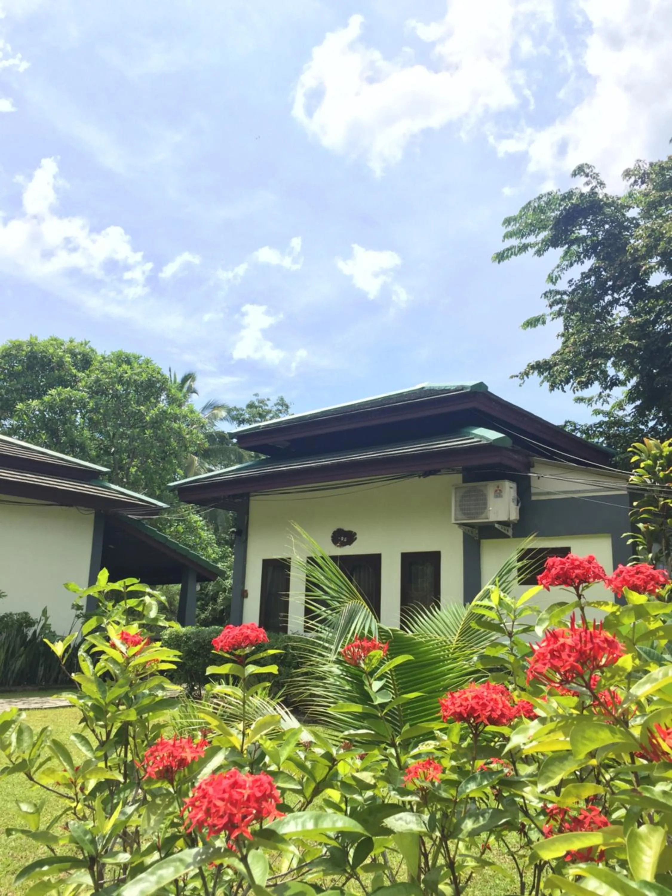 Property building in Khaolak Hillside Villa