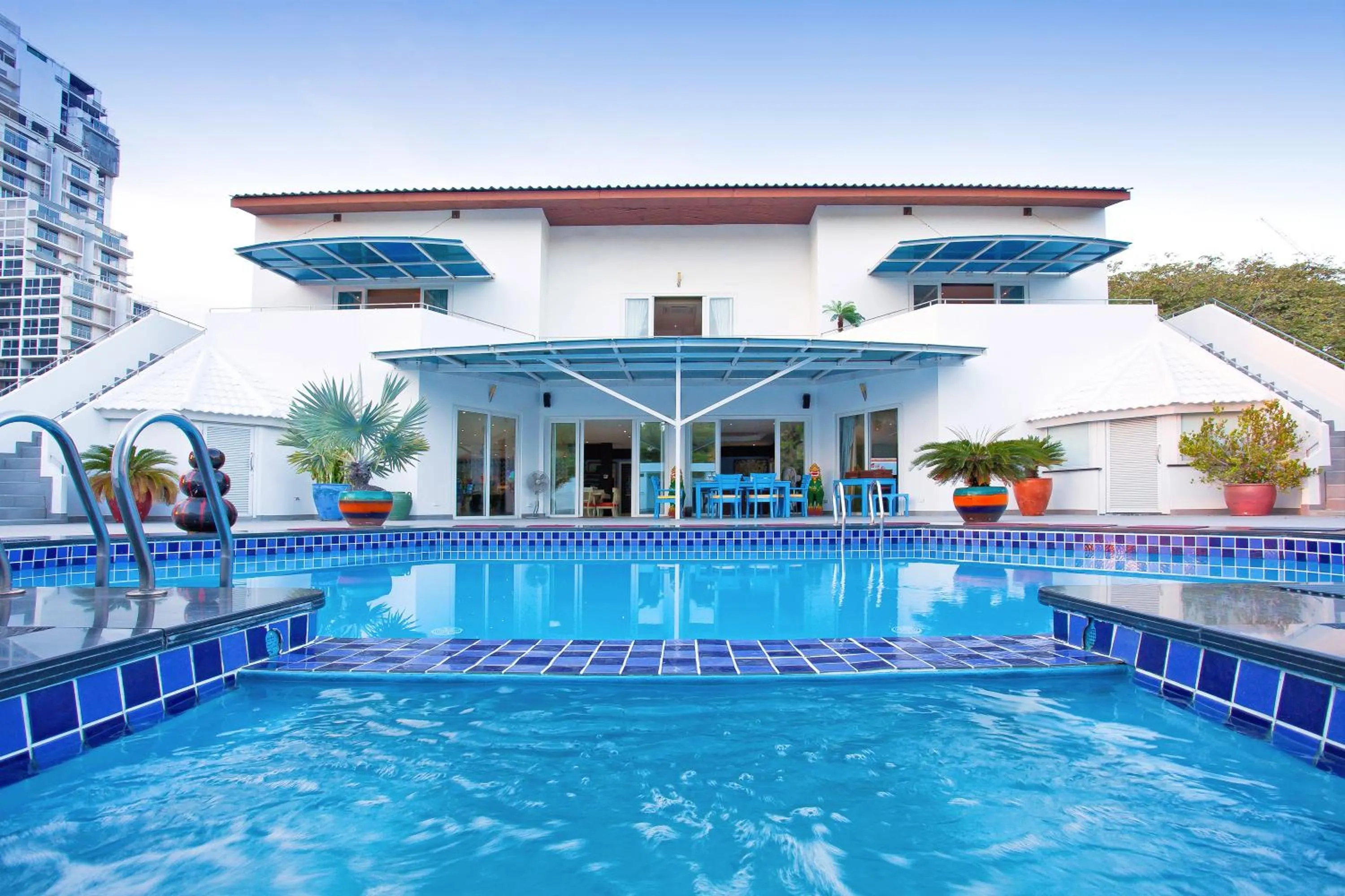 Facade/entrance in Sharrow Bay