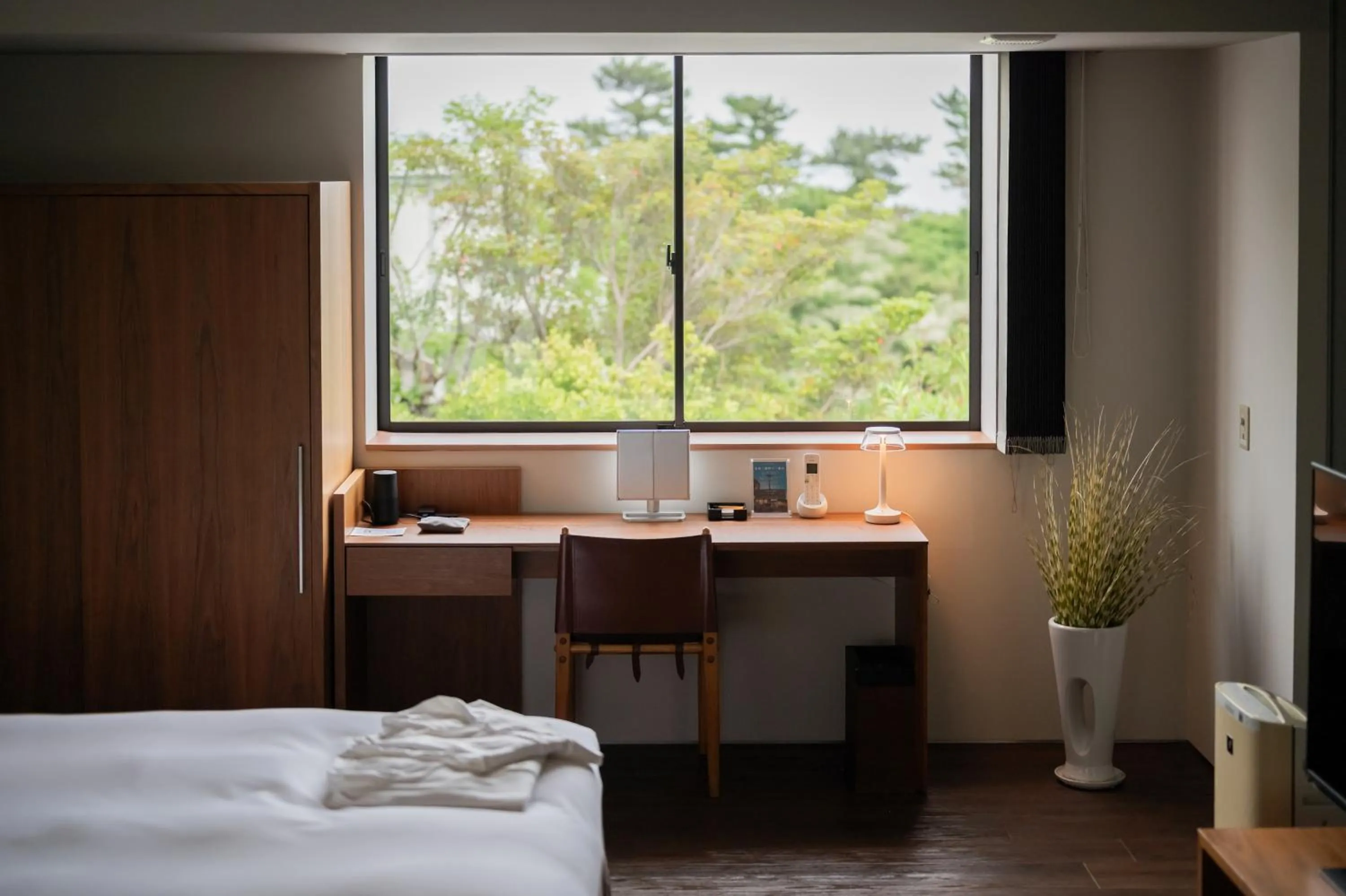 Bedroom, Bed in Resort Hotel Moana Coast