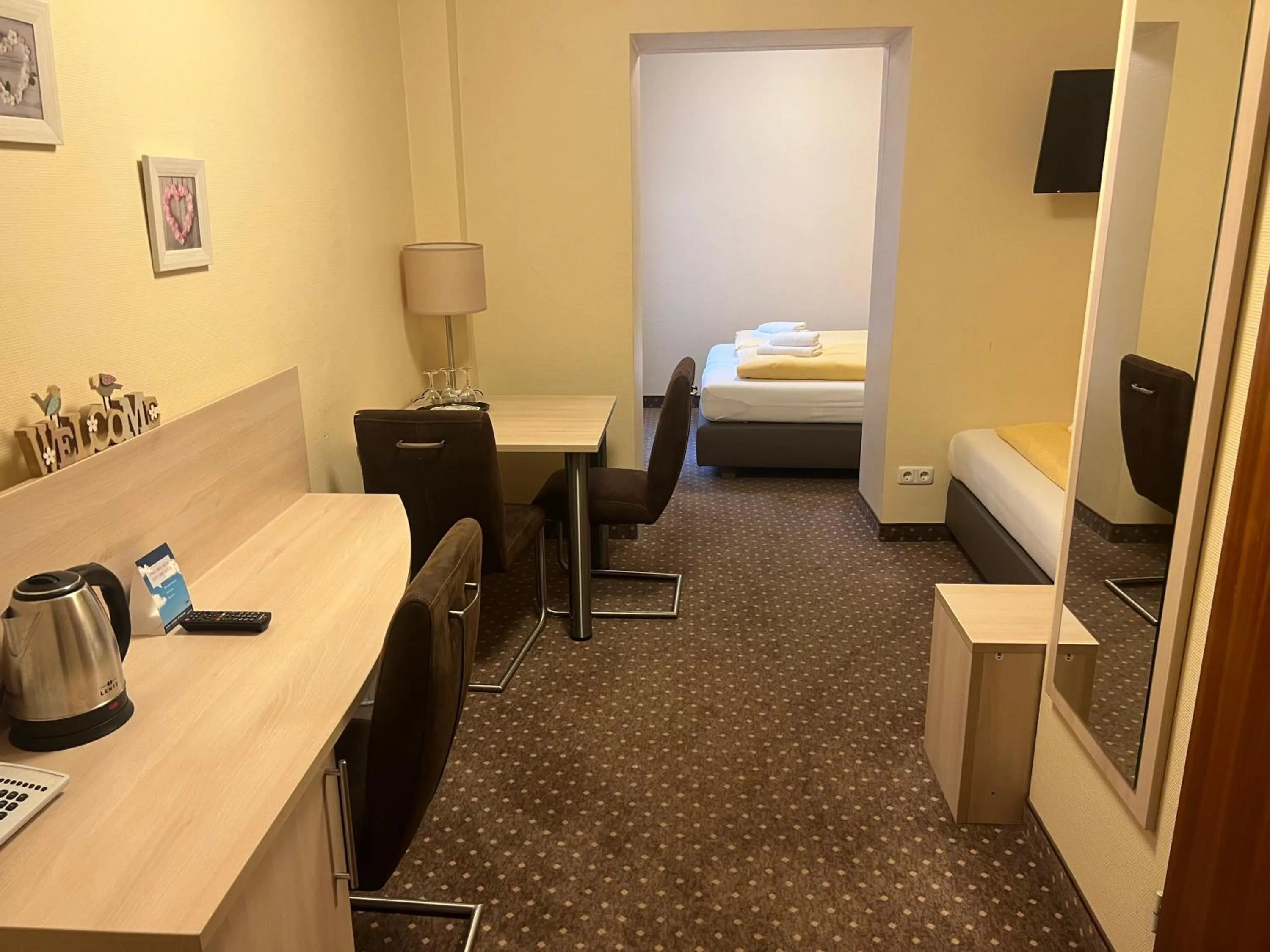 Bed in M&M Hotel - Seevetal