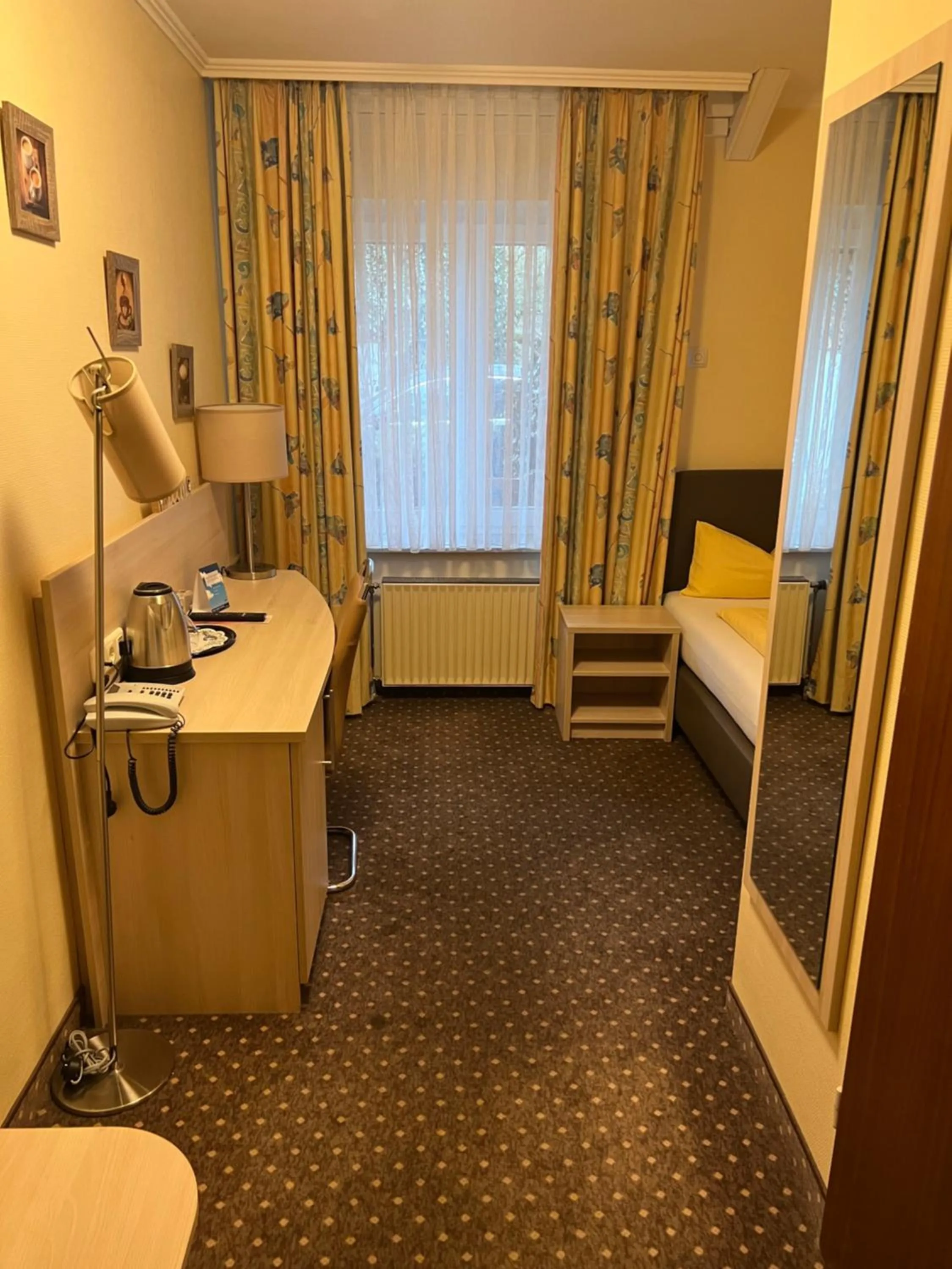 Bed in M&M Hotel - Seevetal