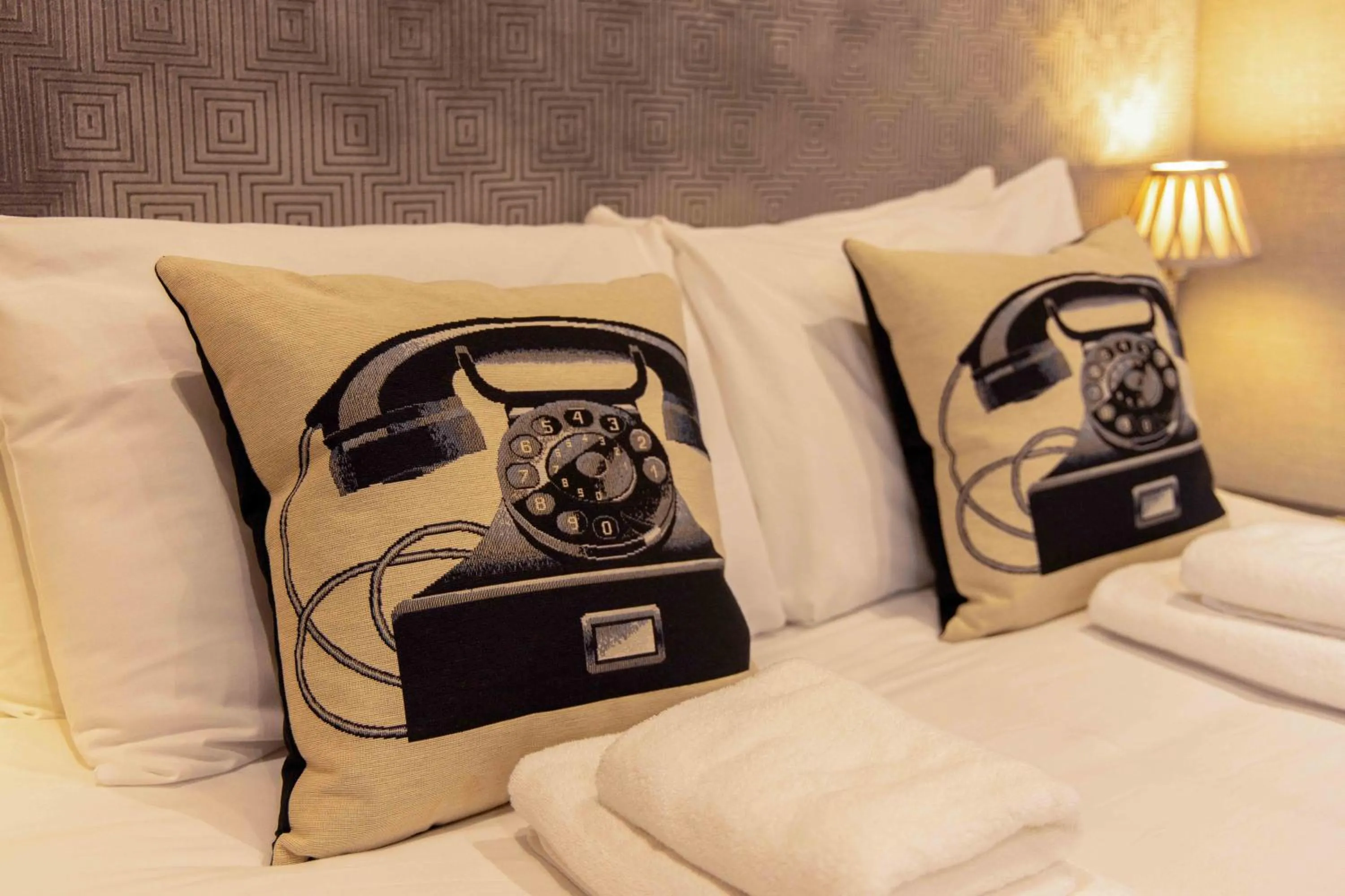 Bedroom, Bed in Sinclair's Rooms