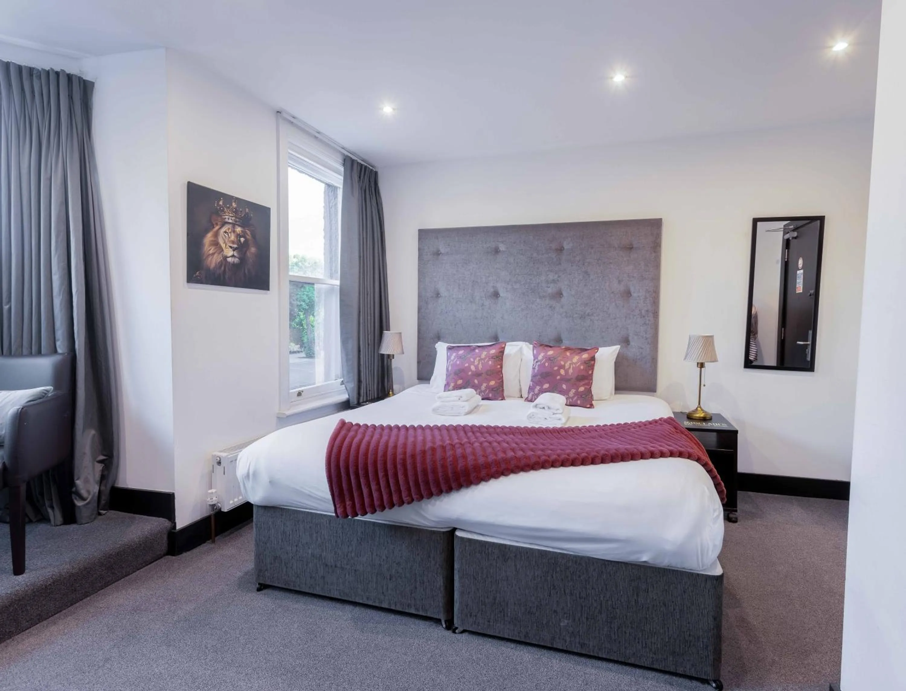 Bed in Sinclair's Rooms