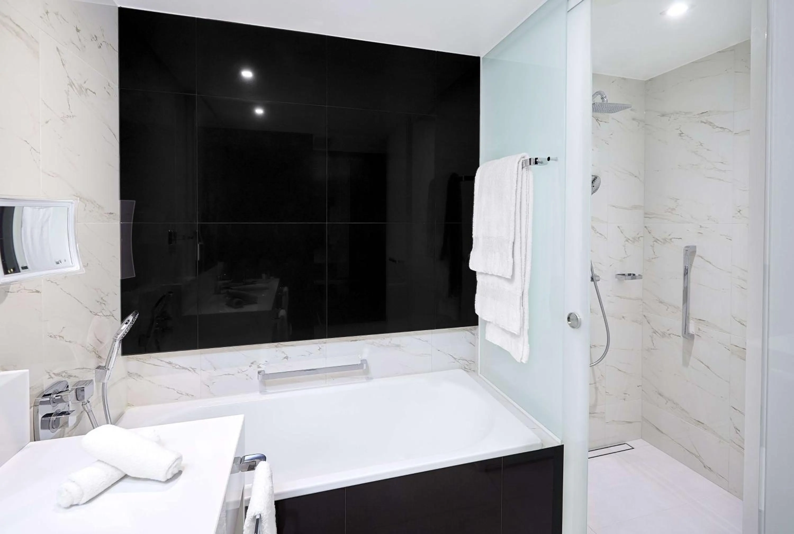 Bathroom in Hilton Tallinn Park