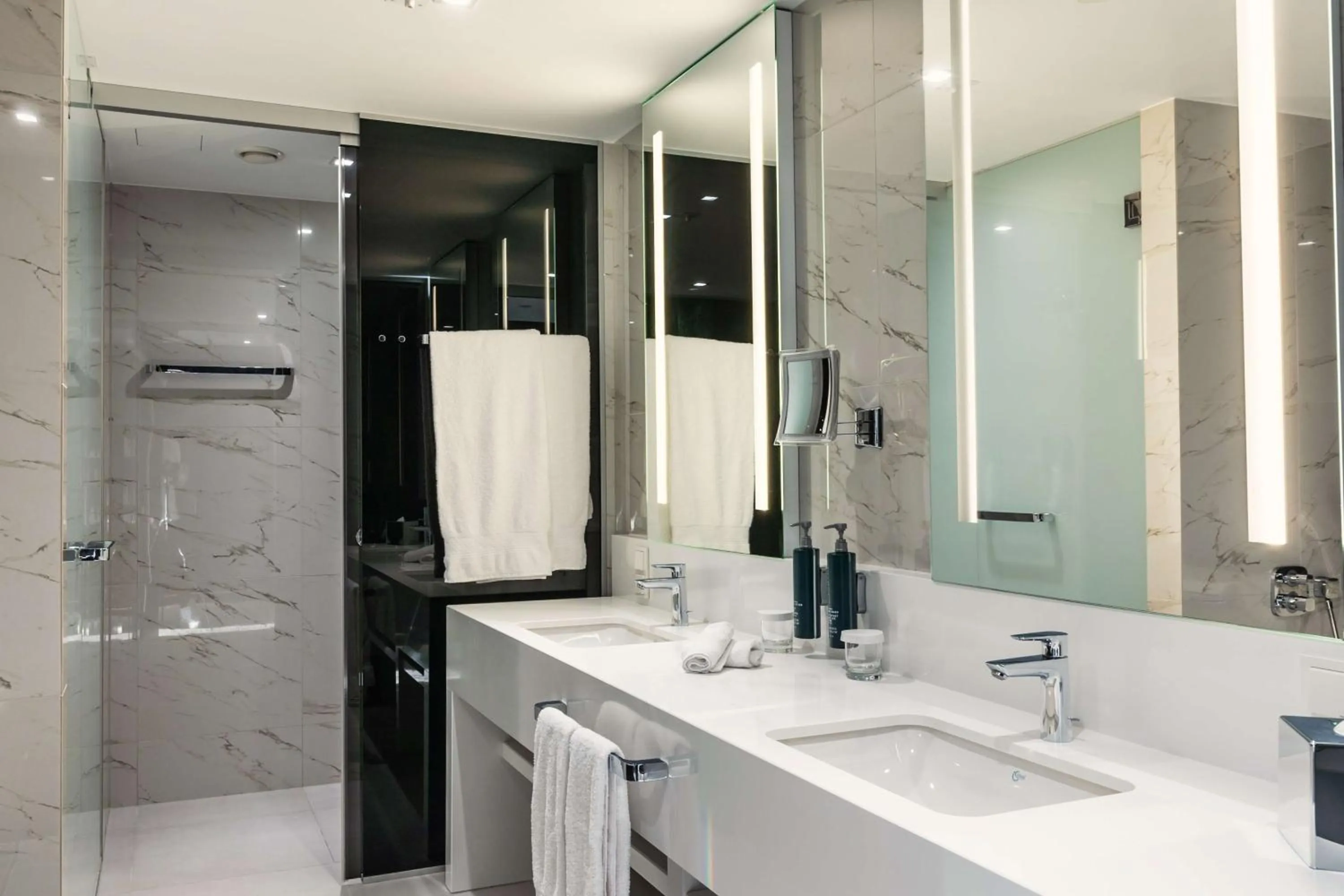 Bathroom in Hilton Tallinn Park