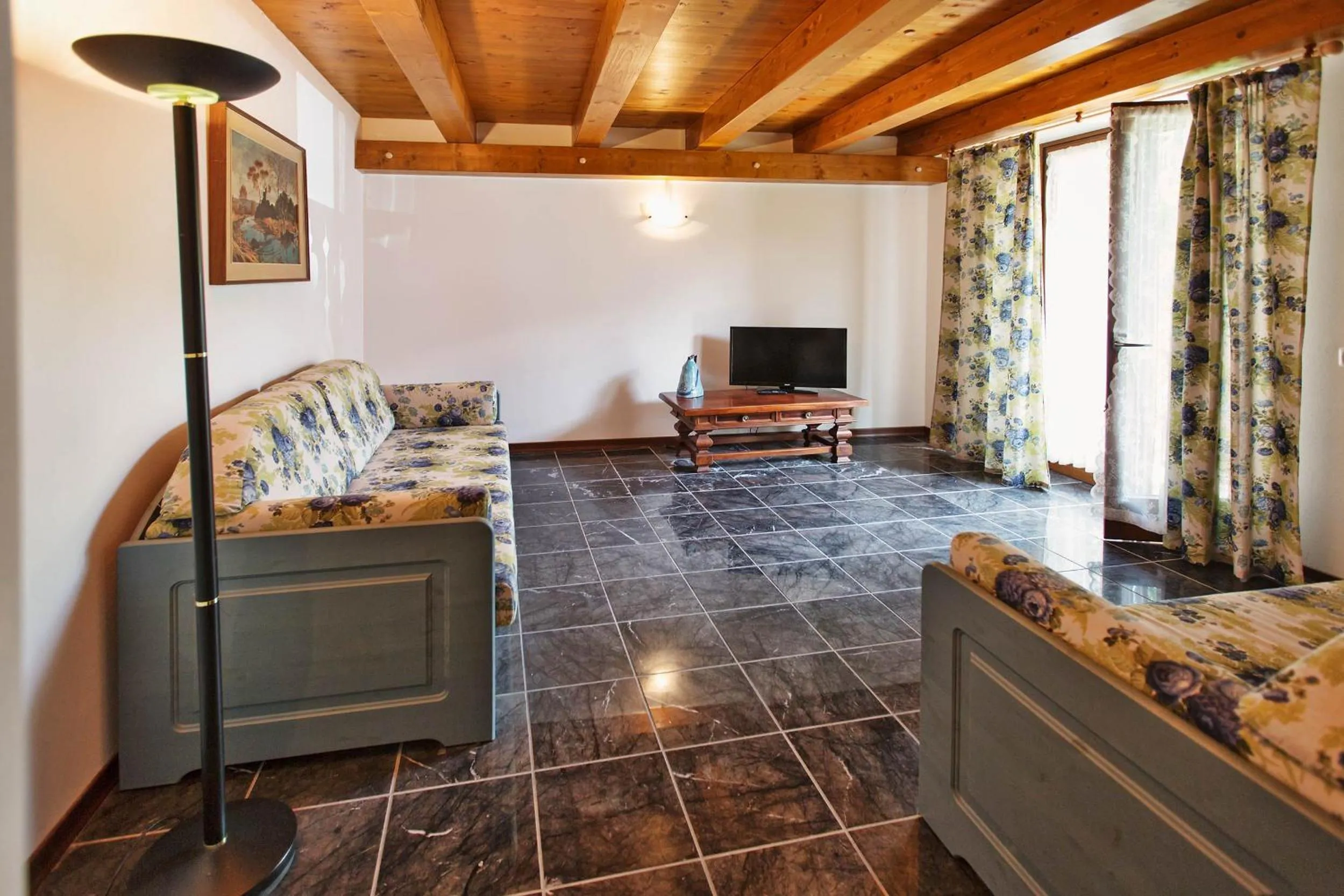 Living room in Albergo Diffuso "Col Gentile" Socchieve