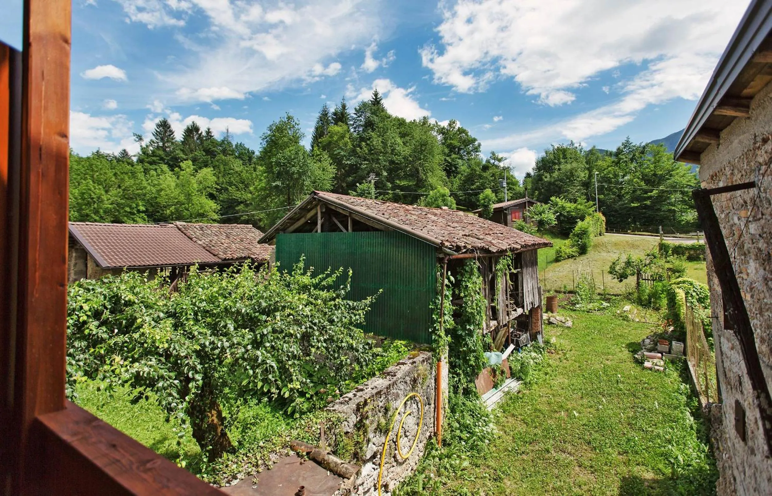 Garden view in Albergo Diffuso "Col Gentile" Socchieve