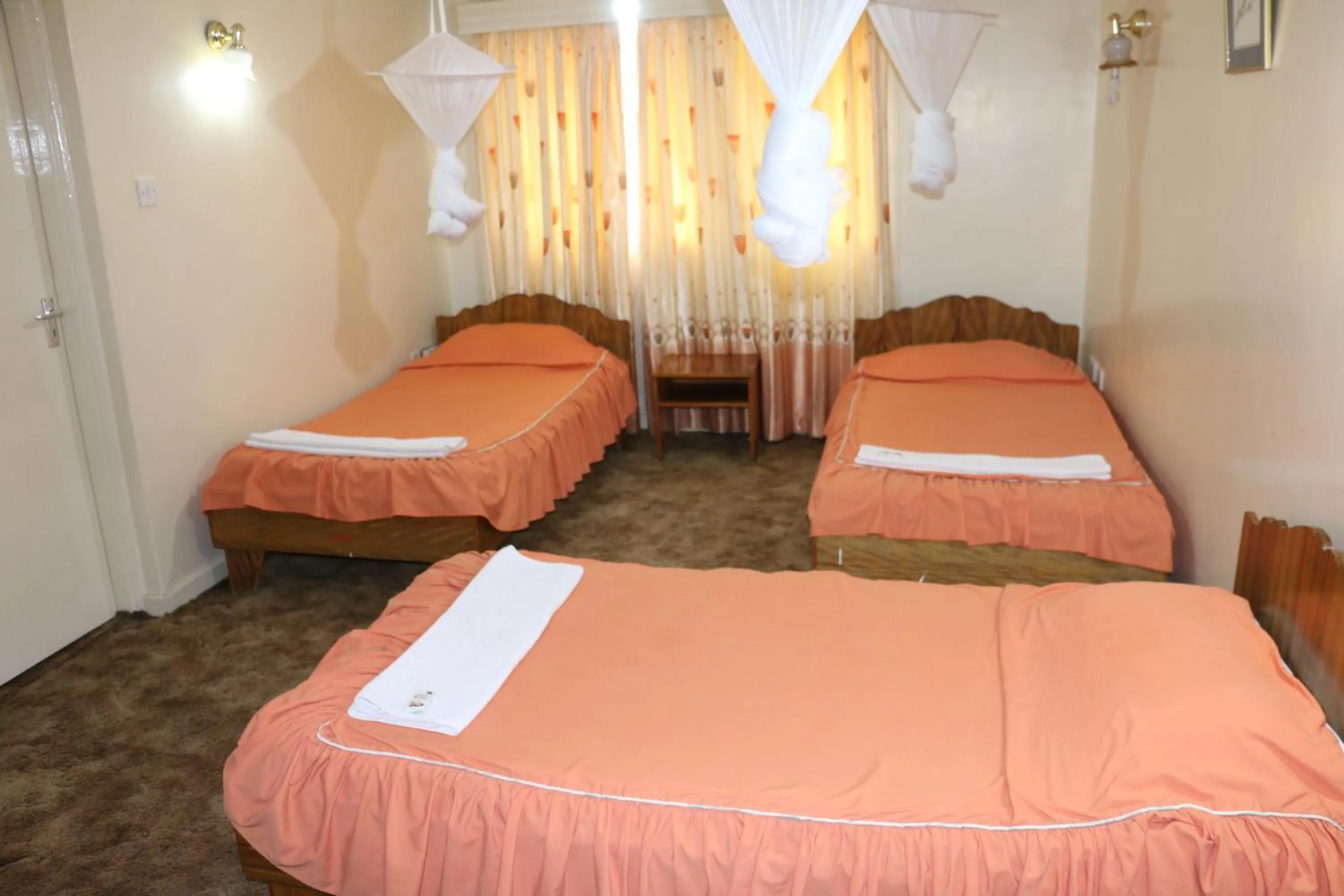 Property building, Bed in Adventist LMS Guest House & Conference Centre