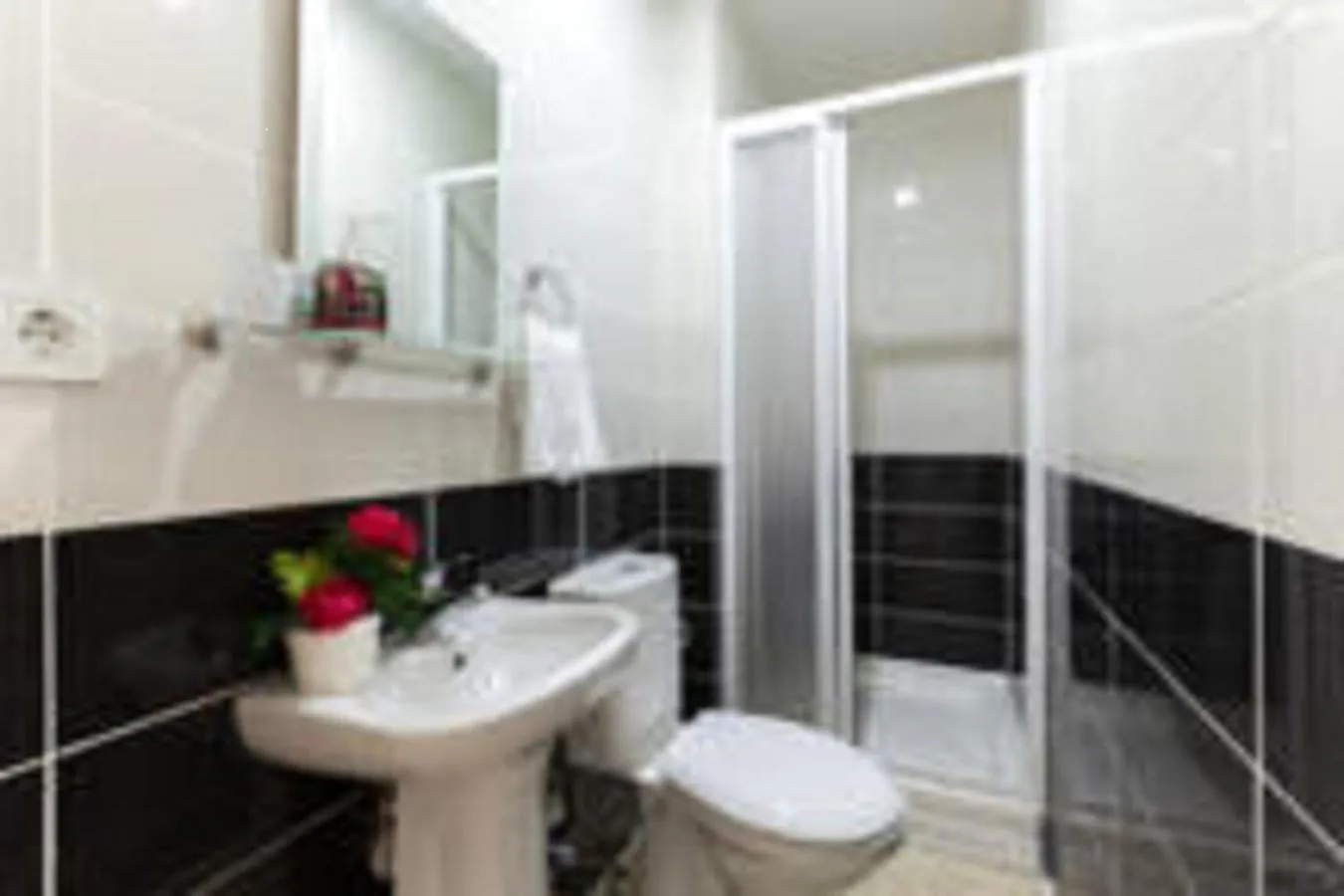 Bathroom in Otantik Hotel