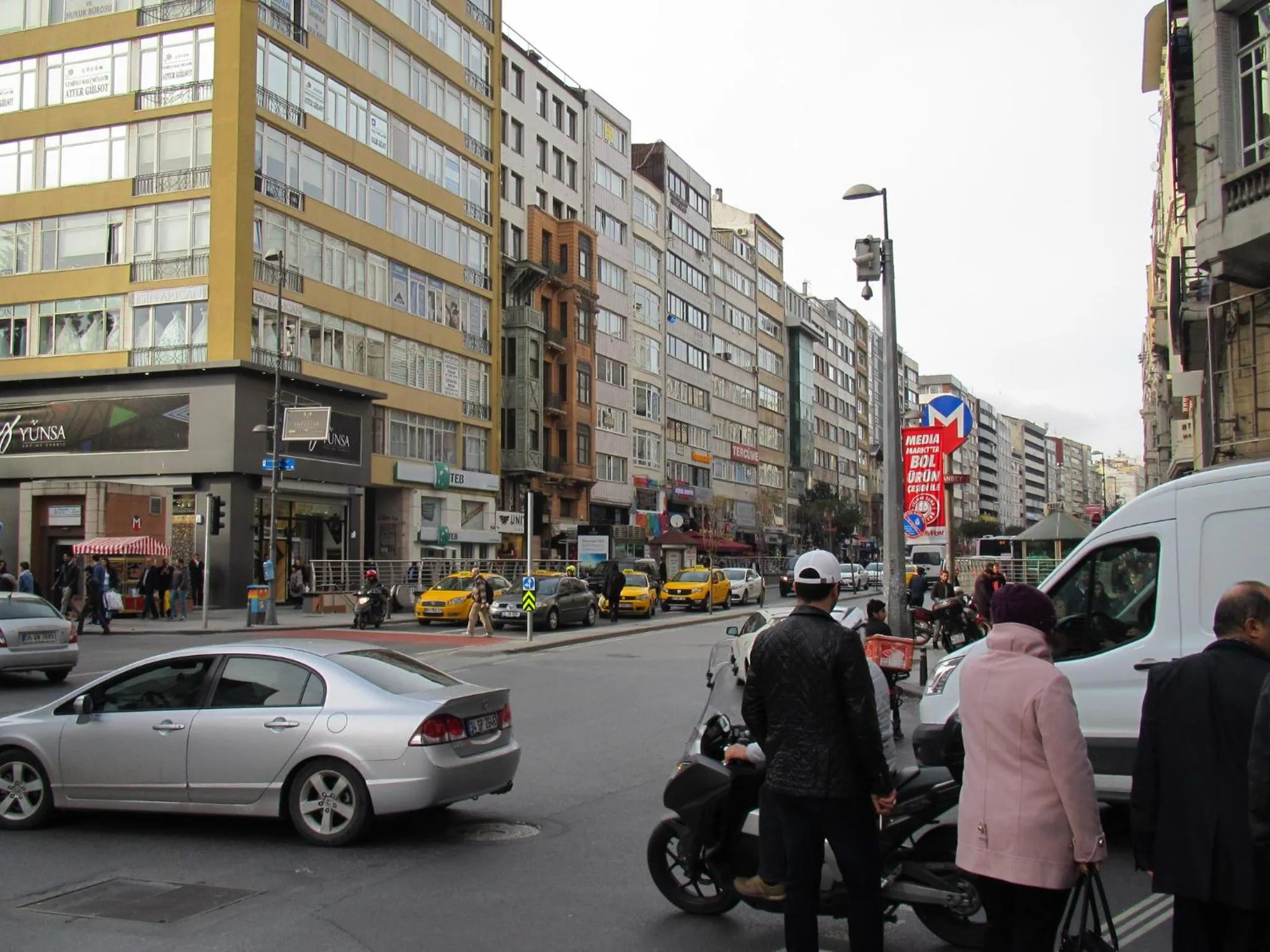 Nearby landmark in Numi Hotel