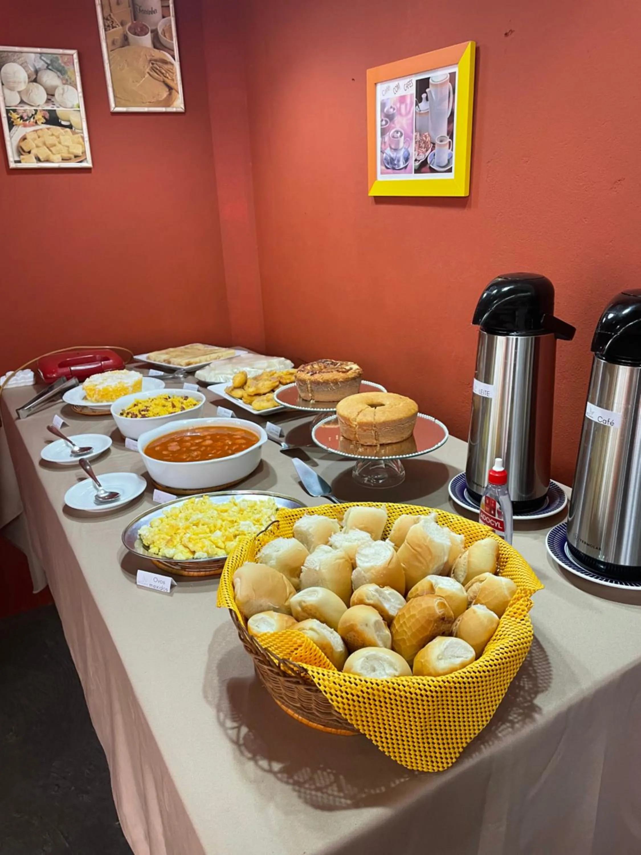 Restaurant/places to eat in Pousada Vôo da Águia