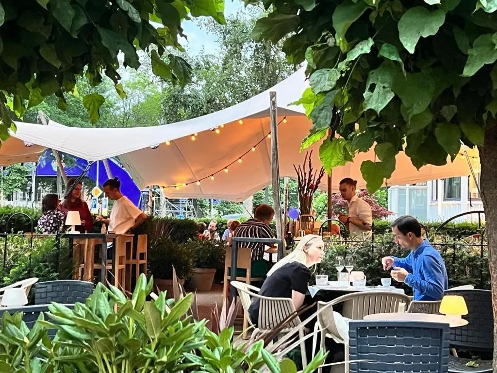 Garden in Boutique Hotel Blue - Quality Lodgings