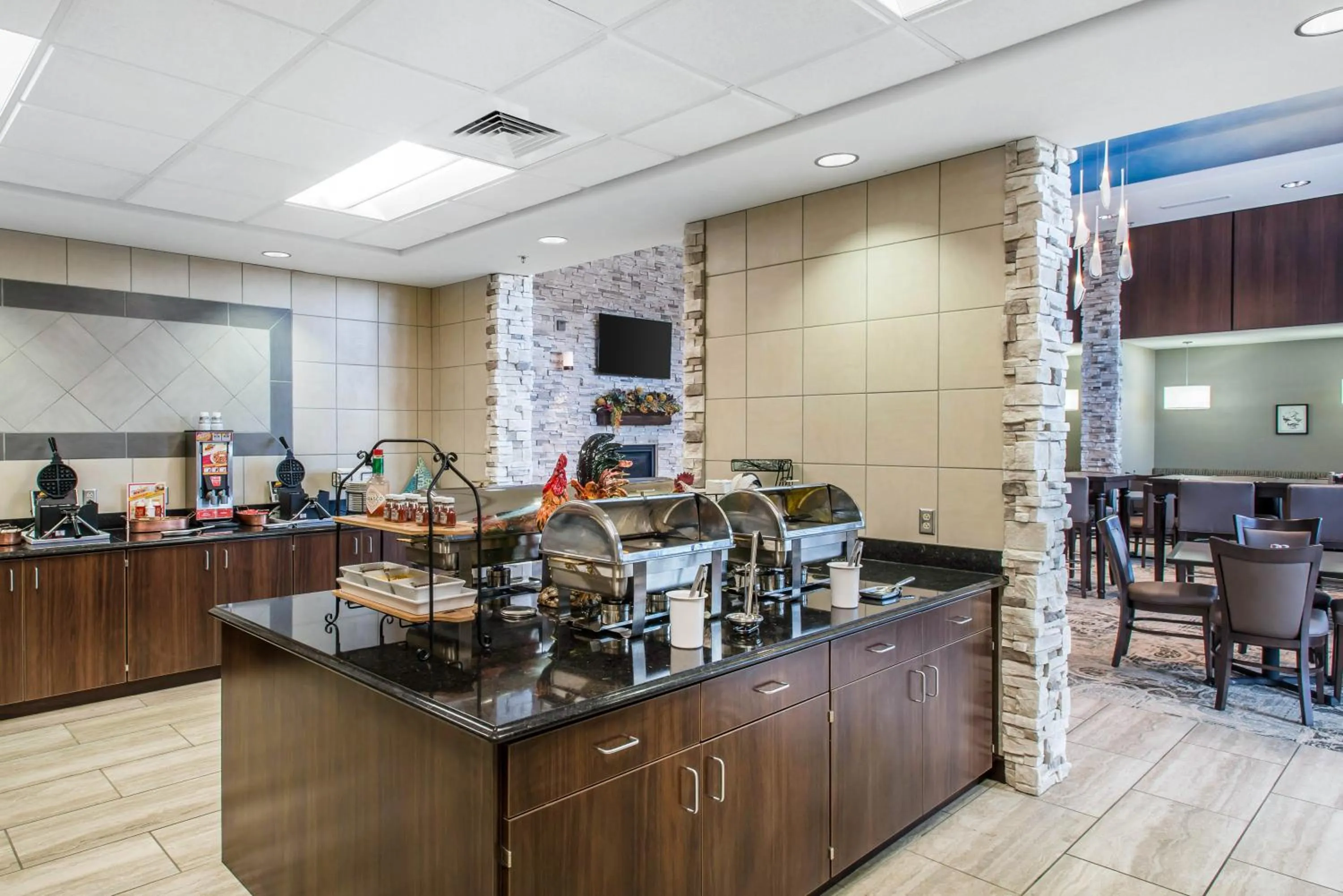 Dining area, Restaurant/Places to Eat in The Heritage Inn & Suites, Ascend Hotel Collection