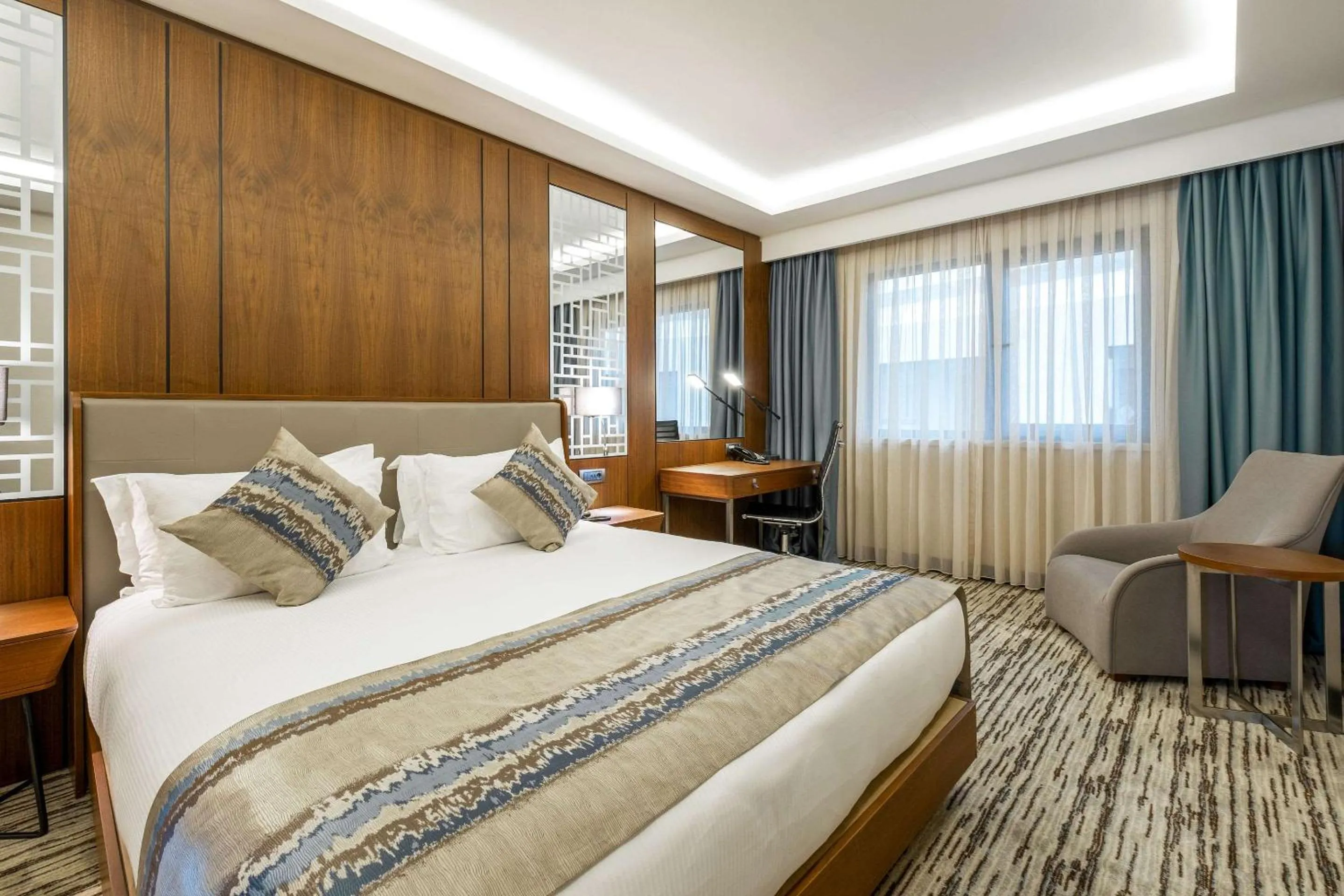 Bedroom, Bed in Clarion Hotel Golden Horn
