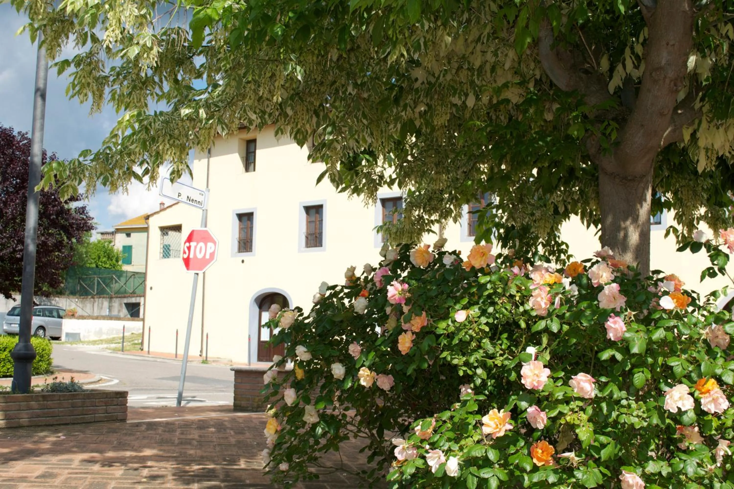 Facade/entrance in Residence Giuly Rosselmini