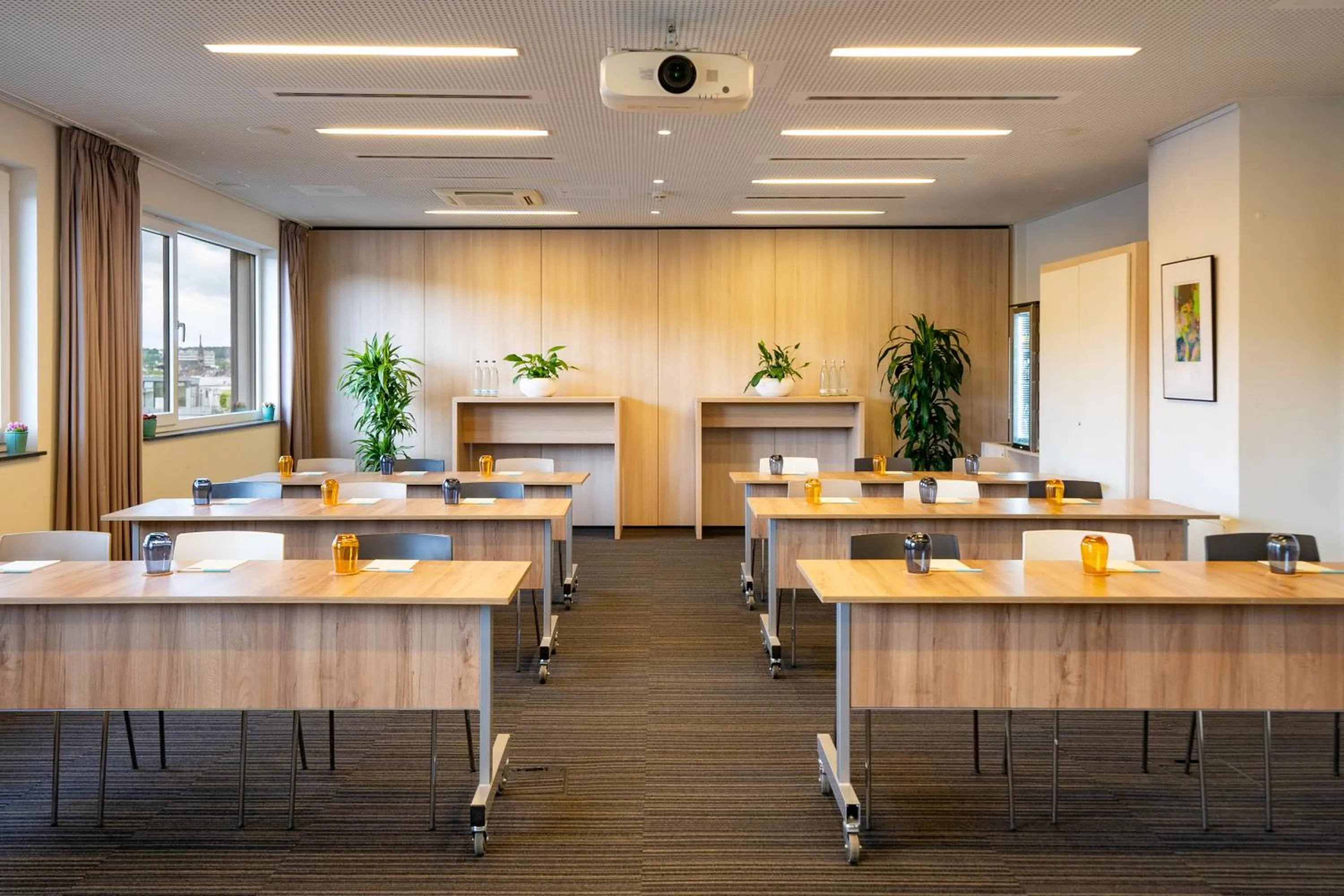 Meeting/conference room in INNSiDE by Meliá Aachen