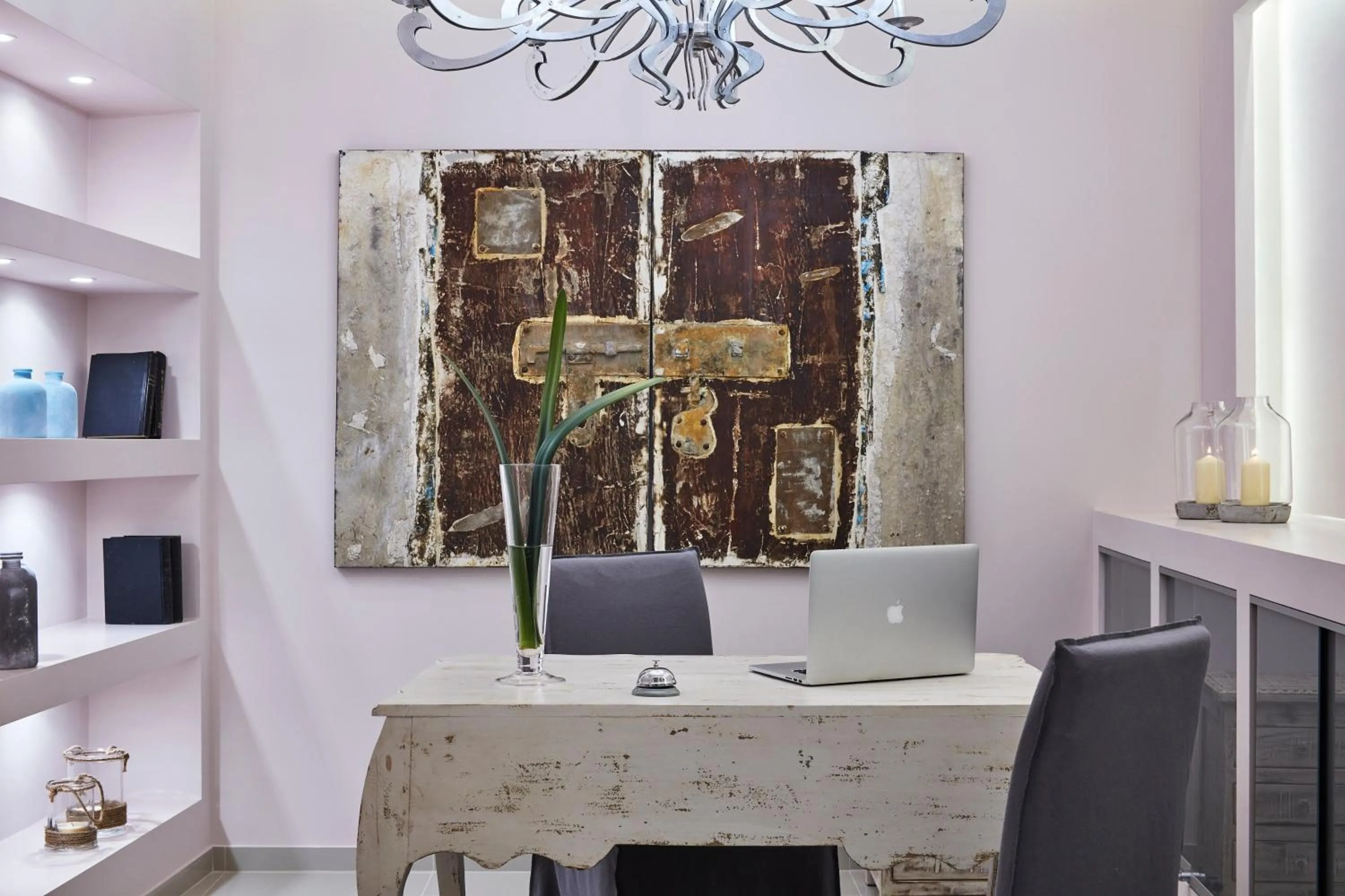 Lobby or reception in The Gardens Gallery Hotel