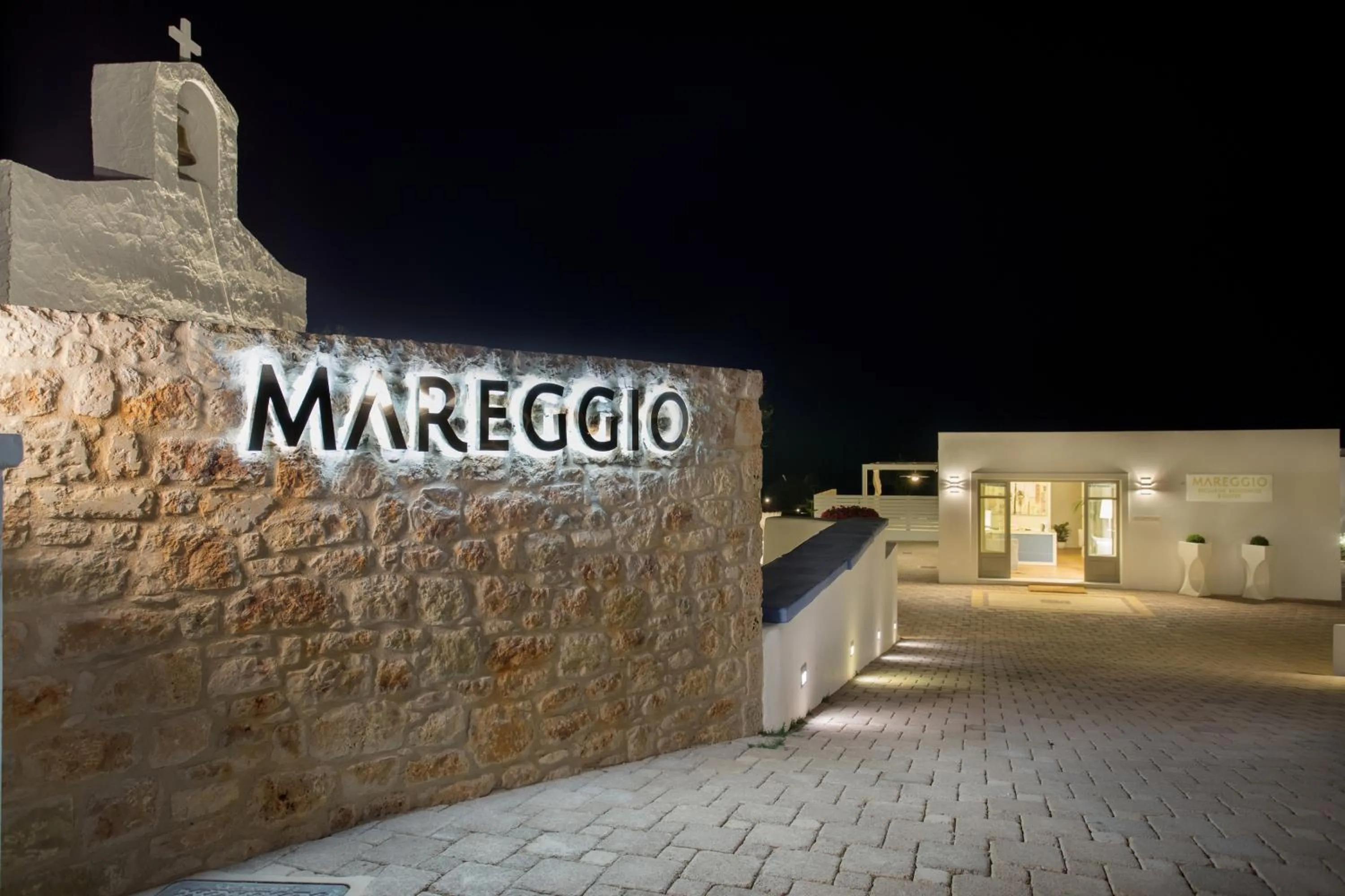 Facade/entrance in Mareggio Exclusive Residences & Suites