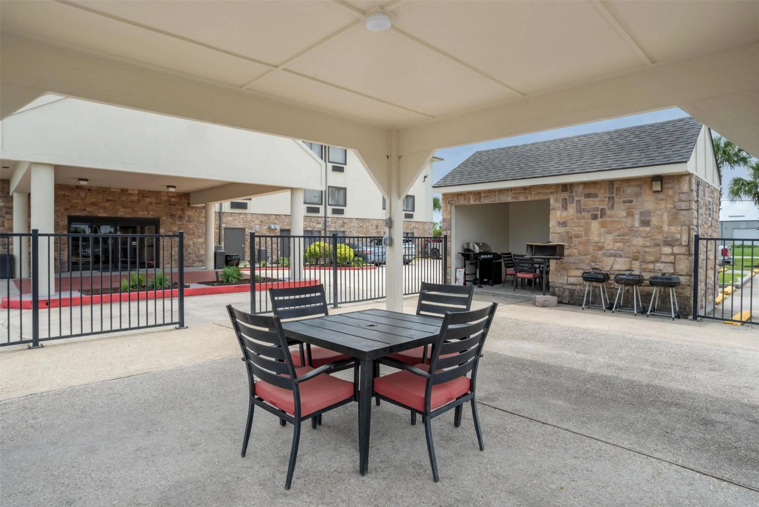 Property building in SureStay Plus by Best Western St. James Donaldsonville