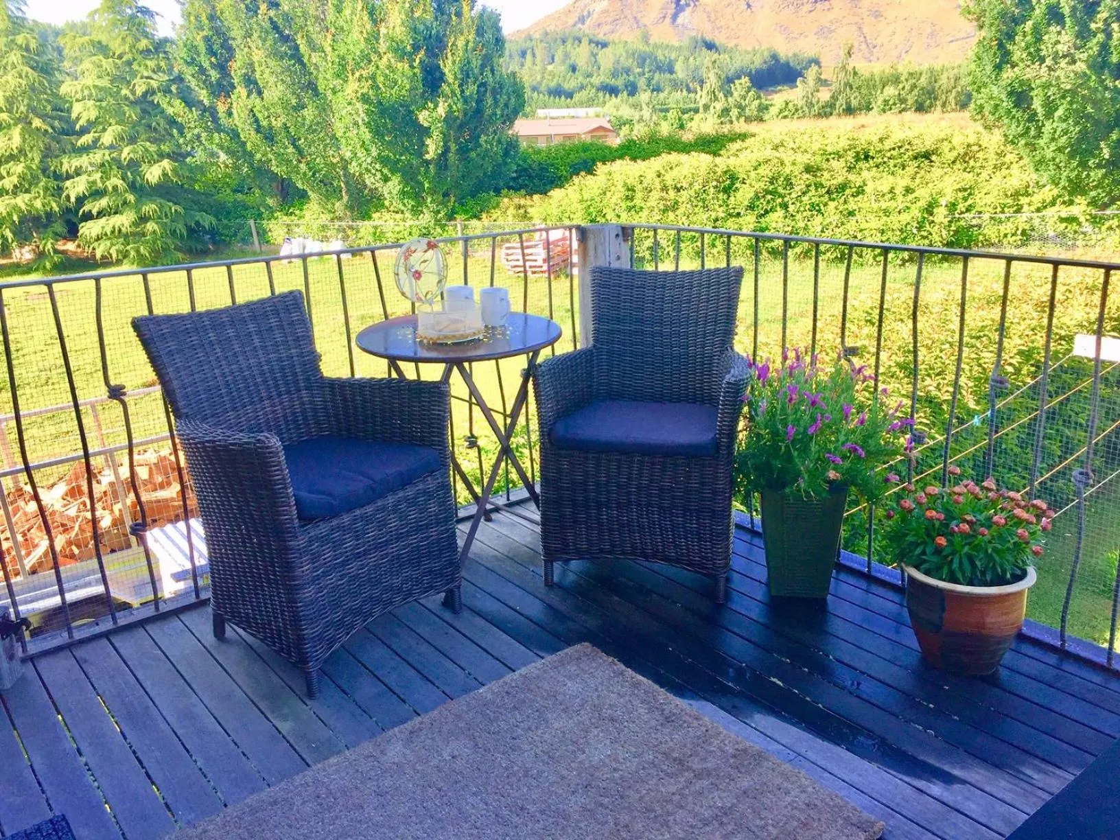 Patio in Three Thirty B & B