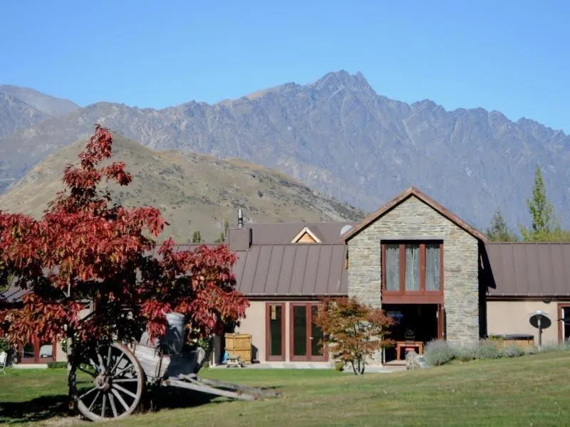 Nearby landmark in Three Thirty B & B